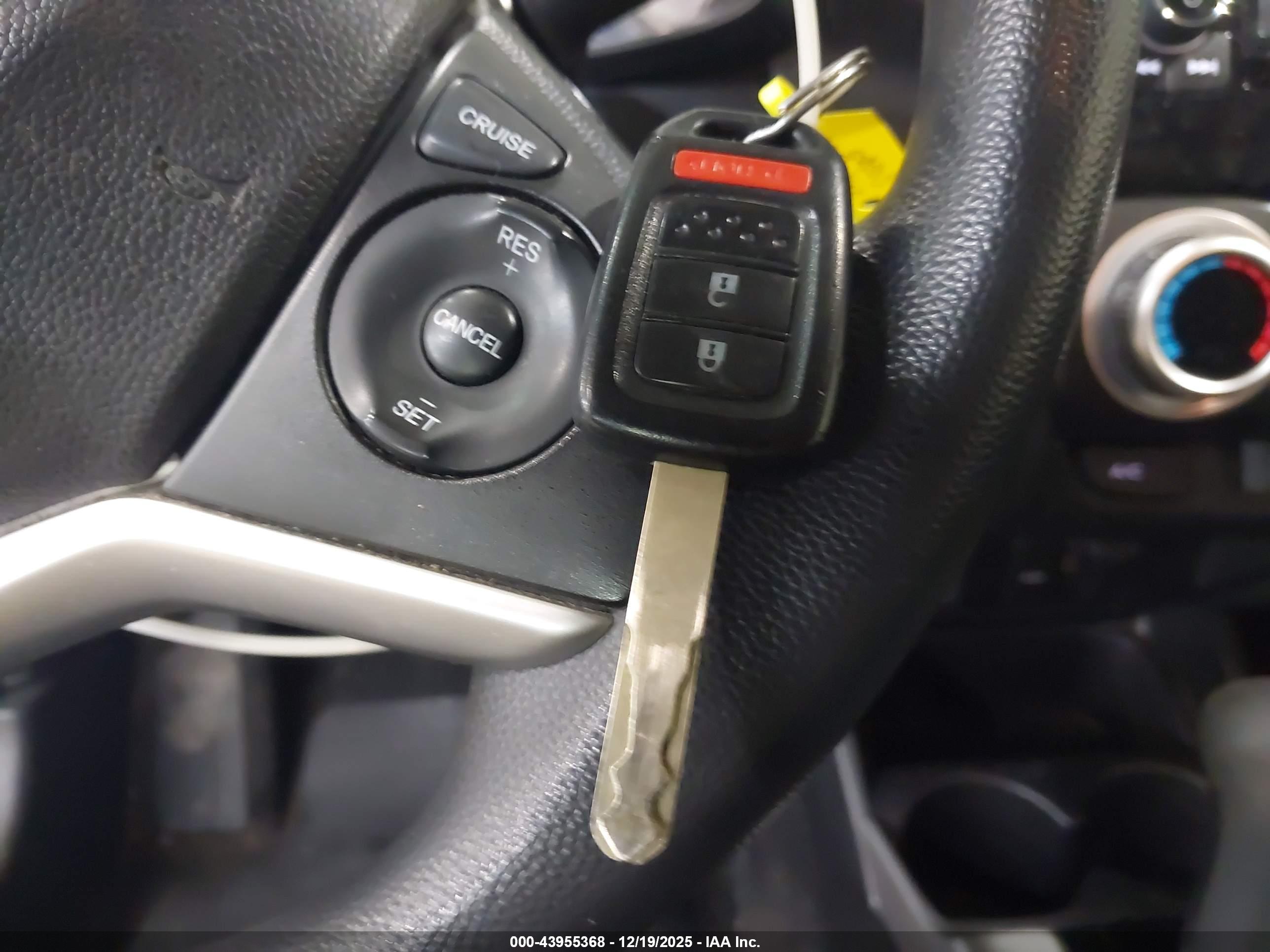 HONDA FIT image 11