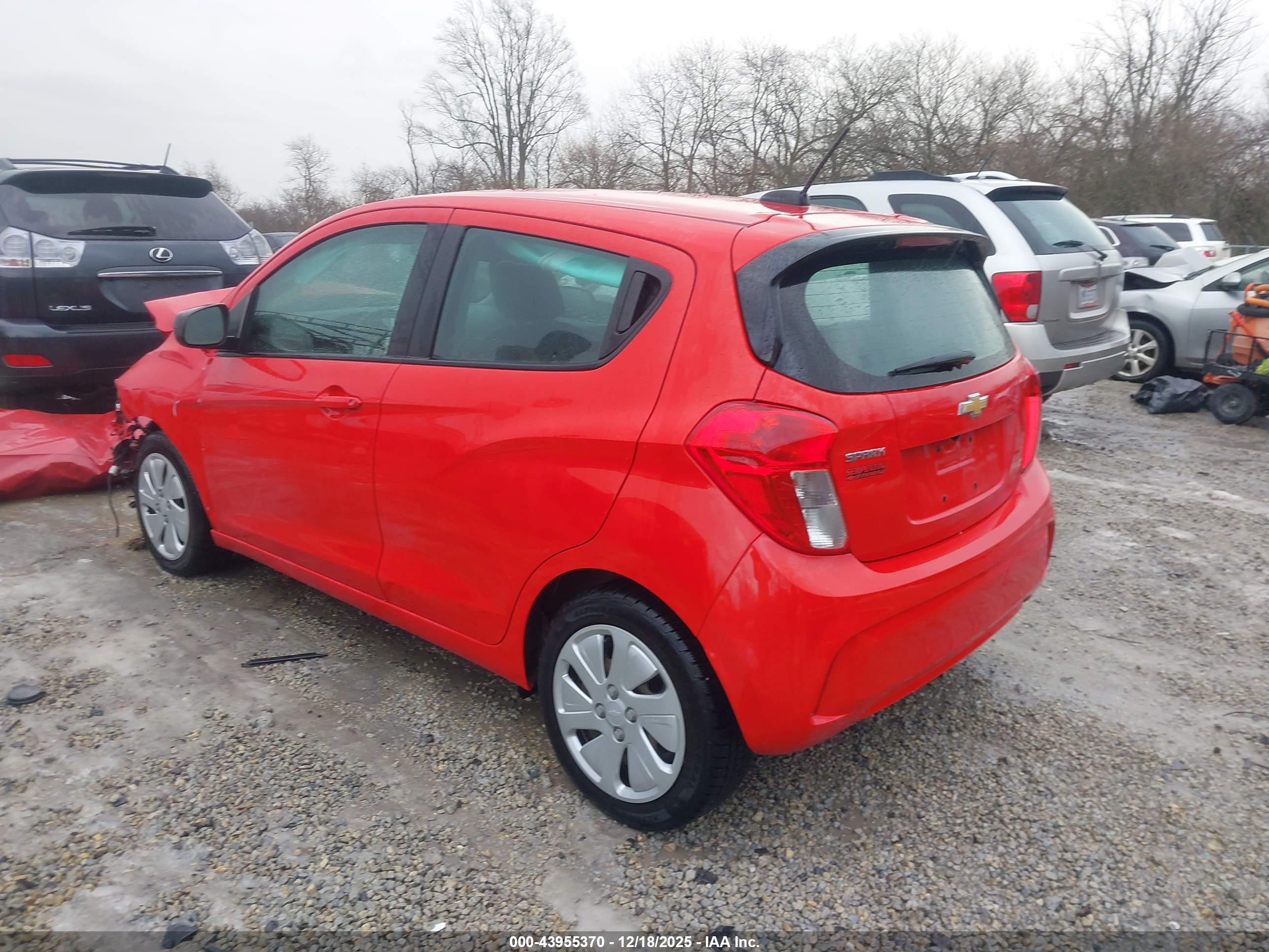 CHEVROLET SPARK image 3