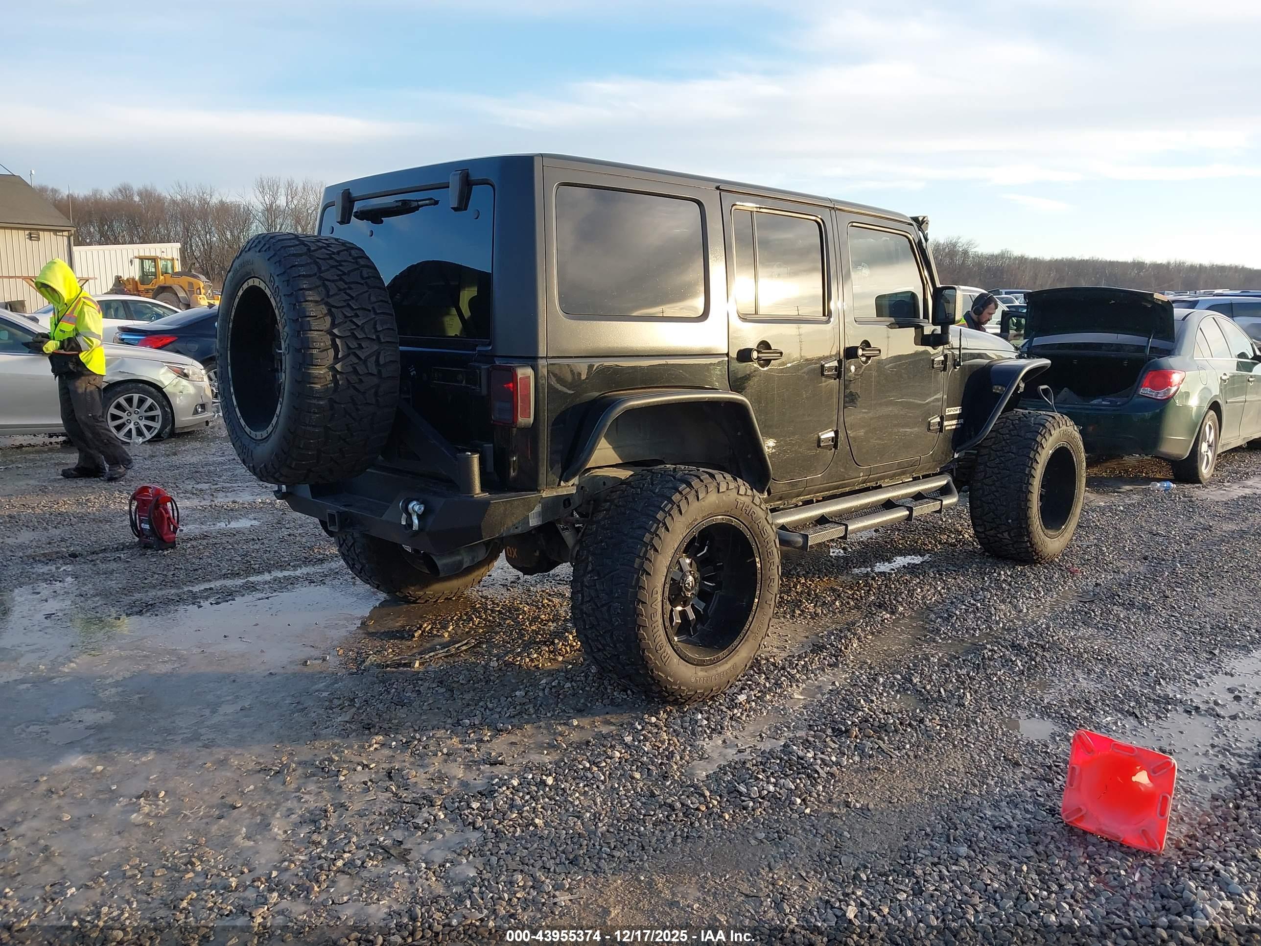 JEEP WRANGLER image 4