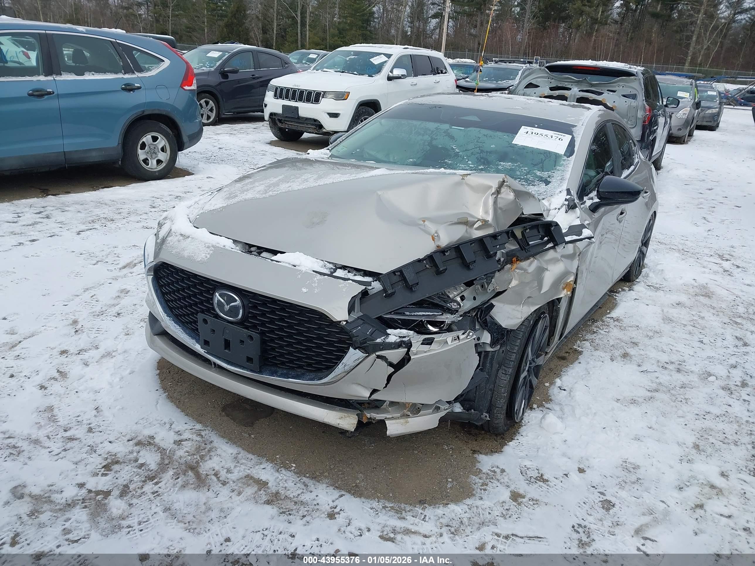 MAZDA MAZDA3 image 2