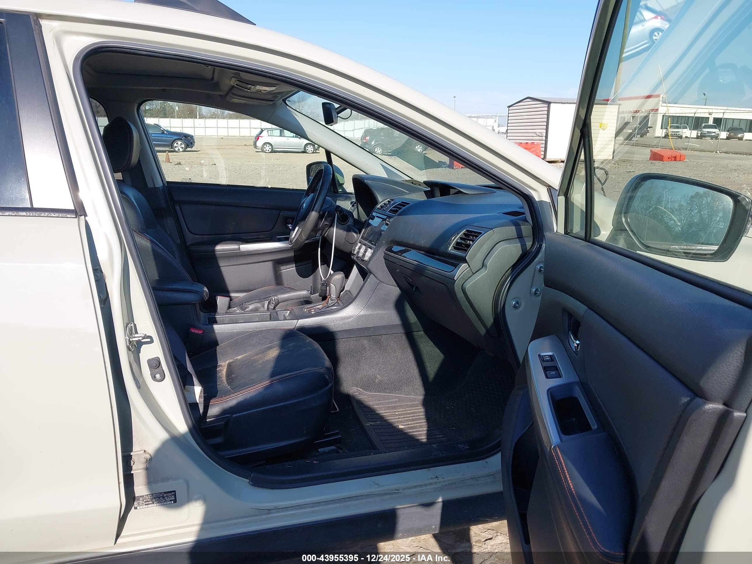 SUBARU CROSSTREK image 5
