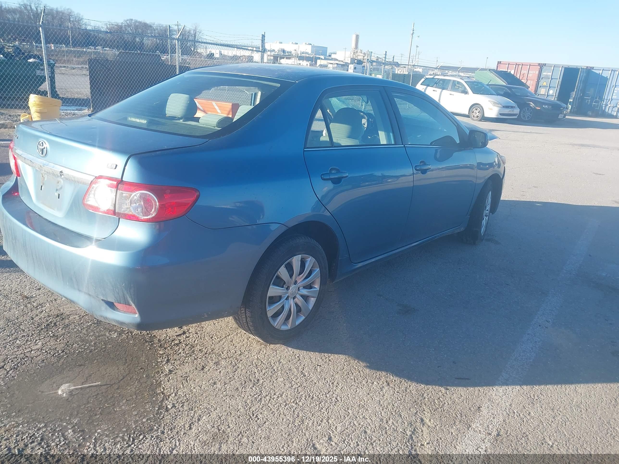 TOYOTA COROLLA image 4