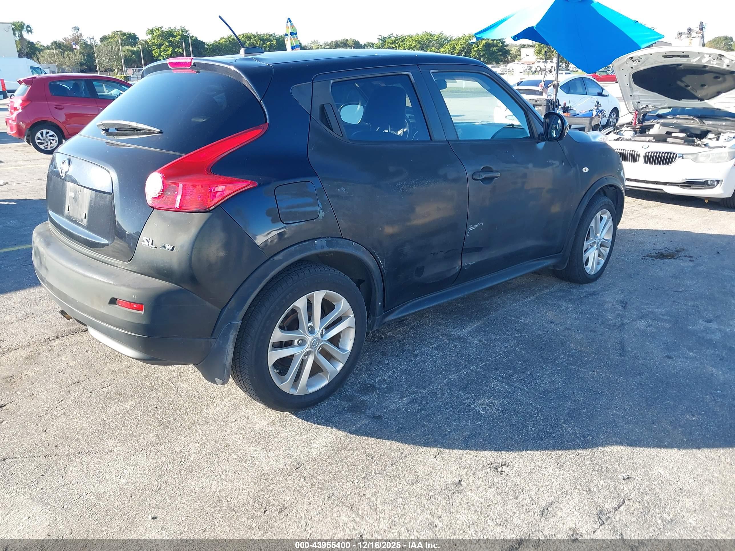 NISSAN JUKE image 4