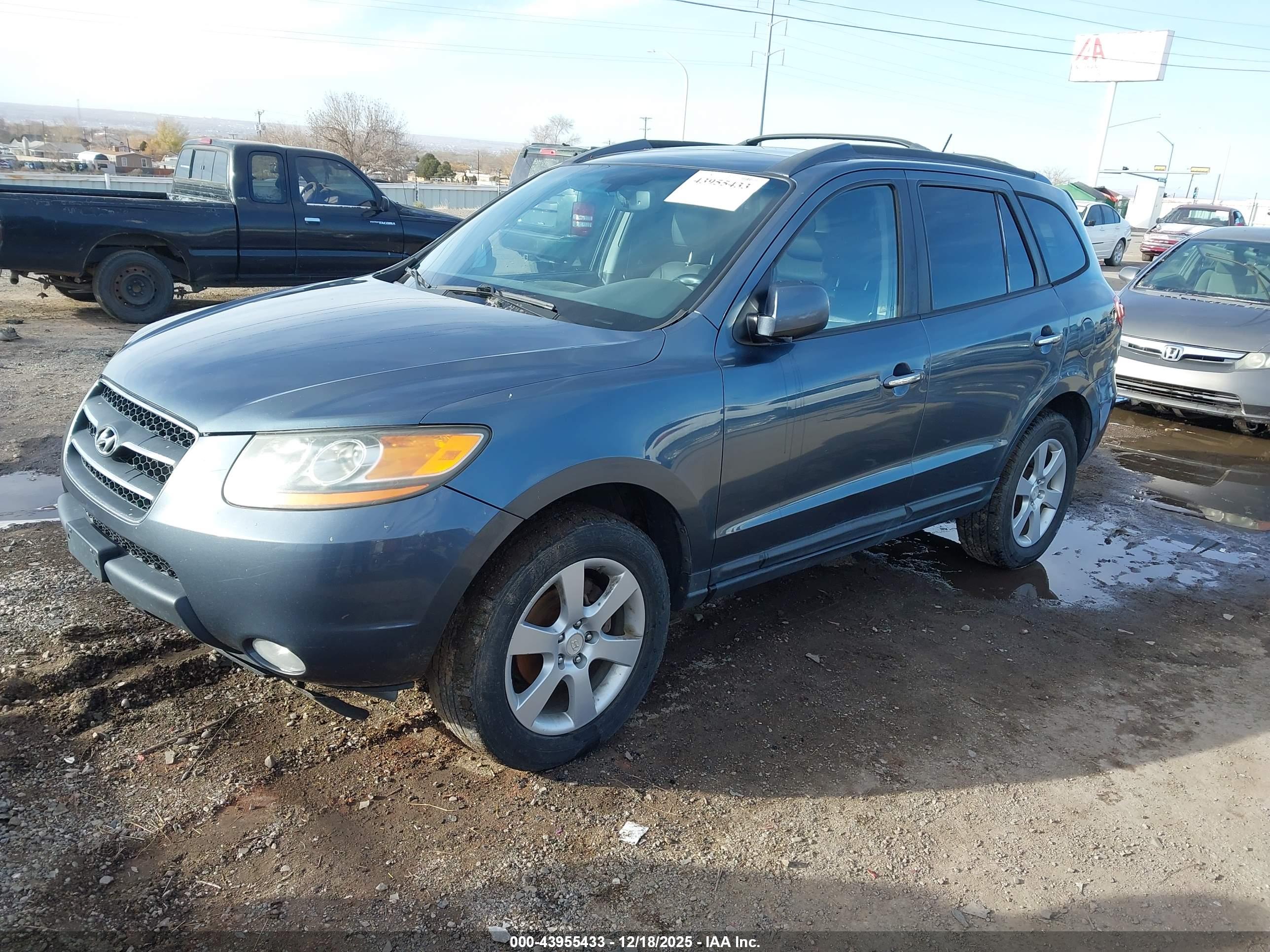 HYUNDAI SANTA image 2