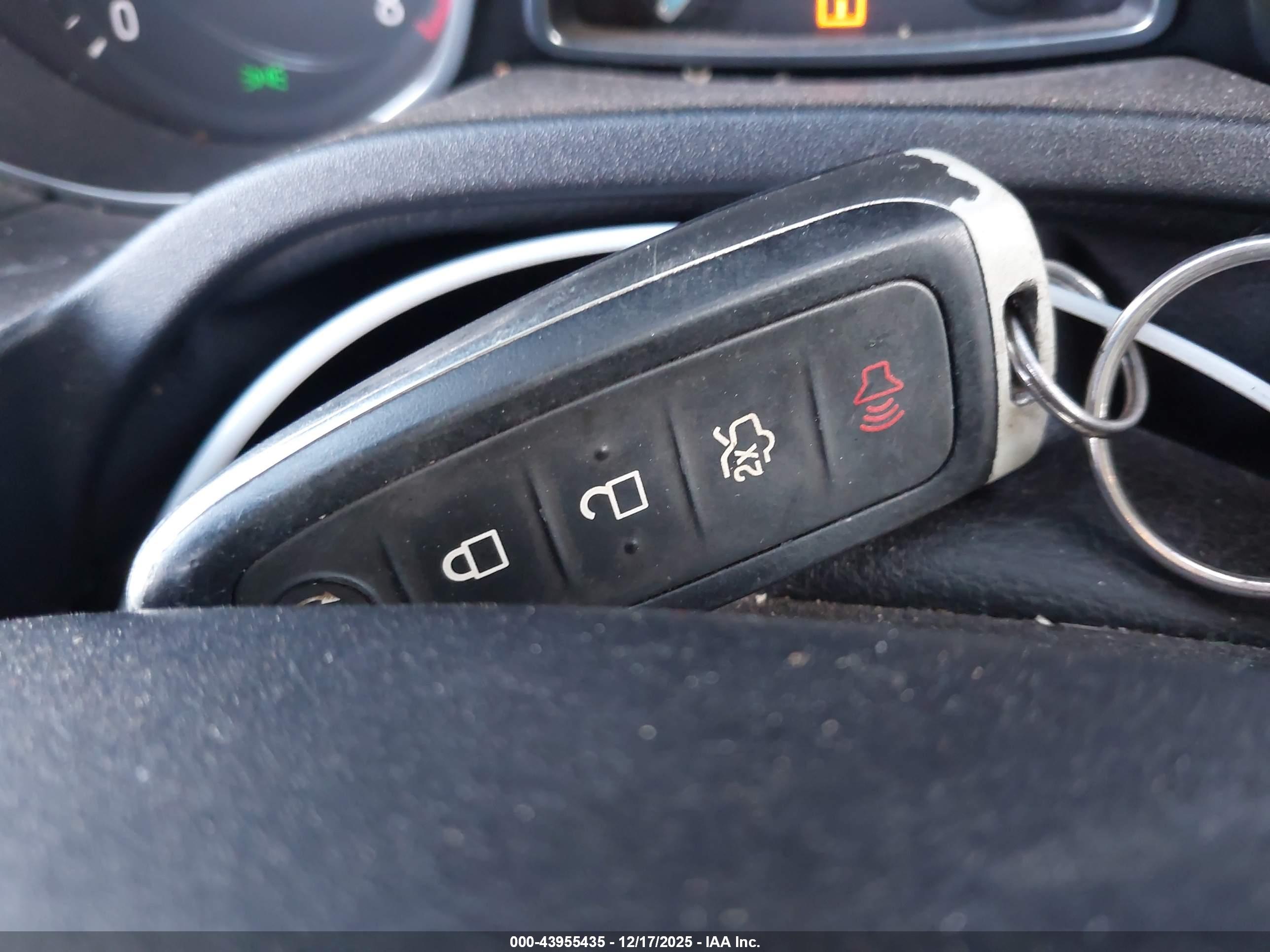 FORD FOCUS image 11