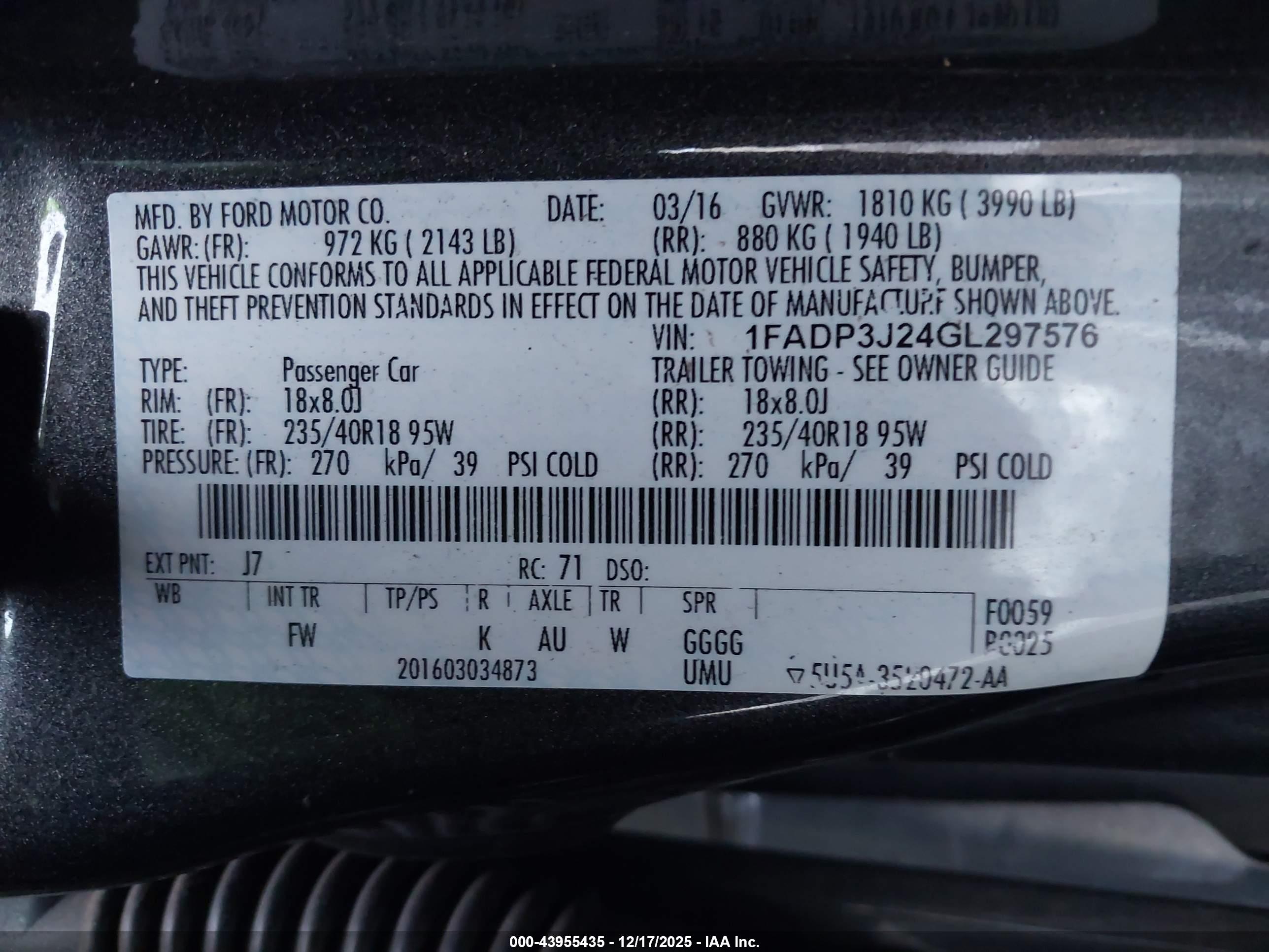 FORD FOCUS image 9