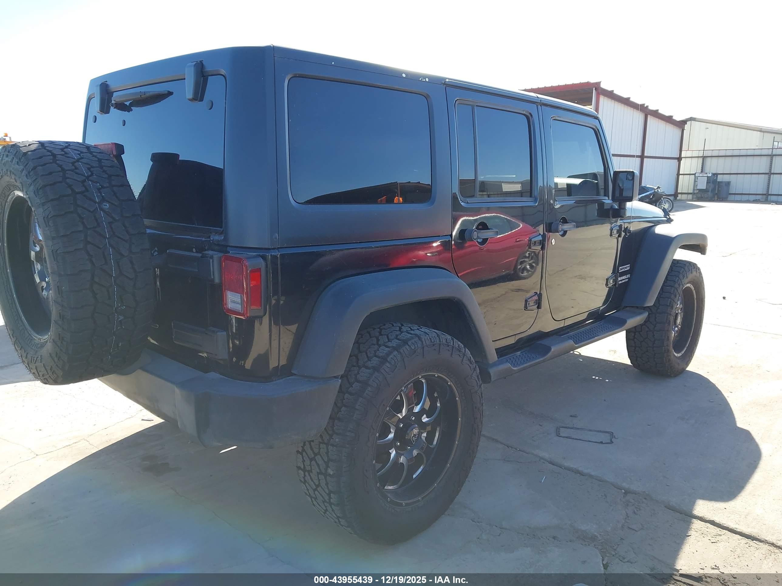 JEEP WRANGLER image 4