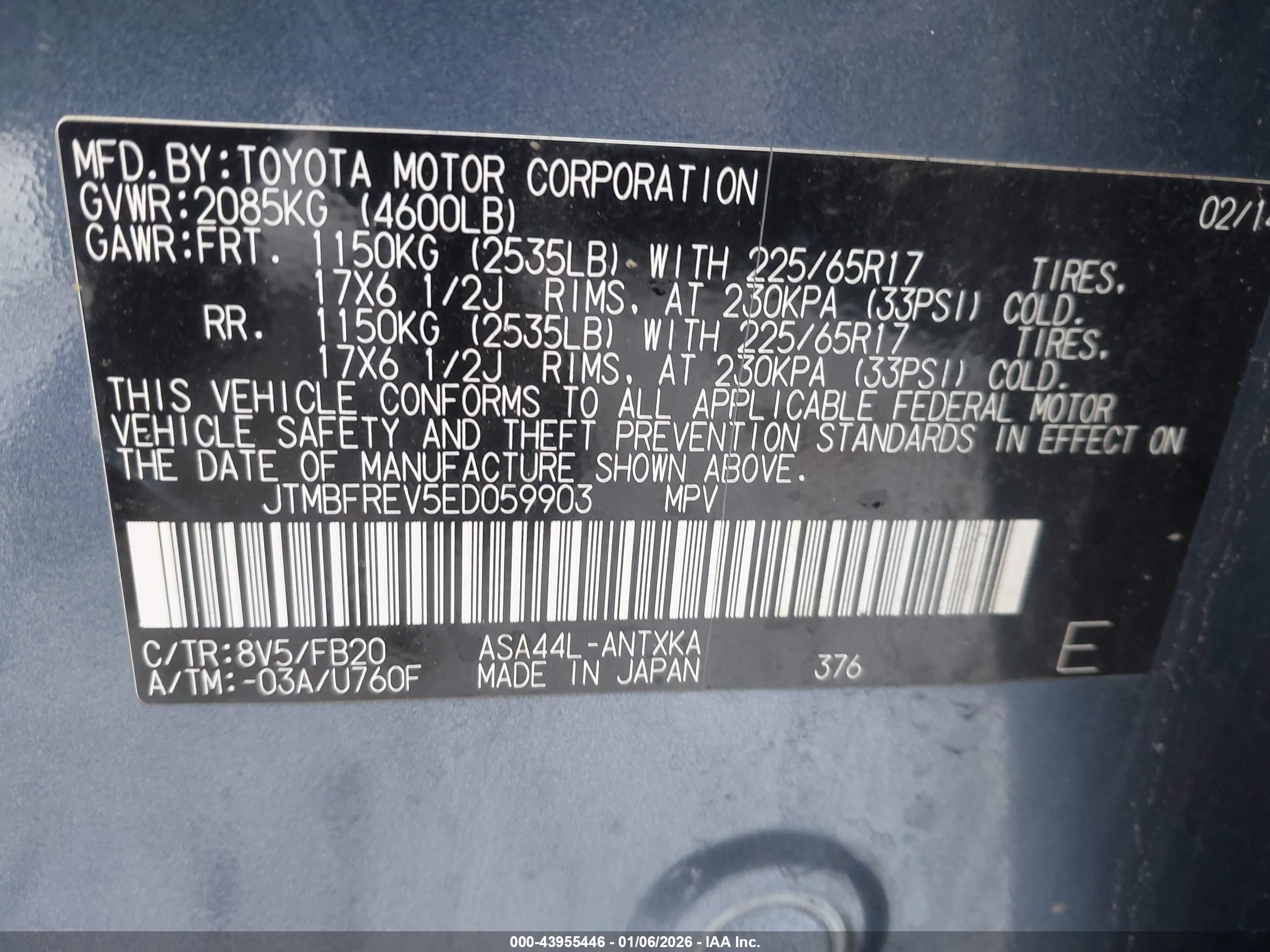 TOYOTA RAV4 image 9