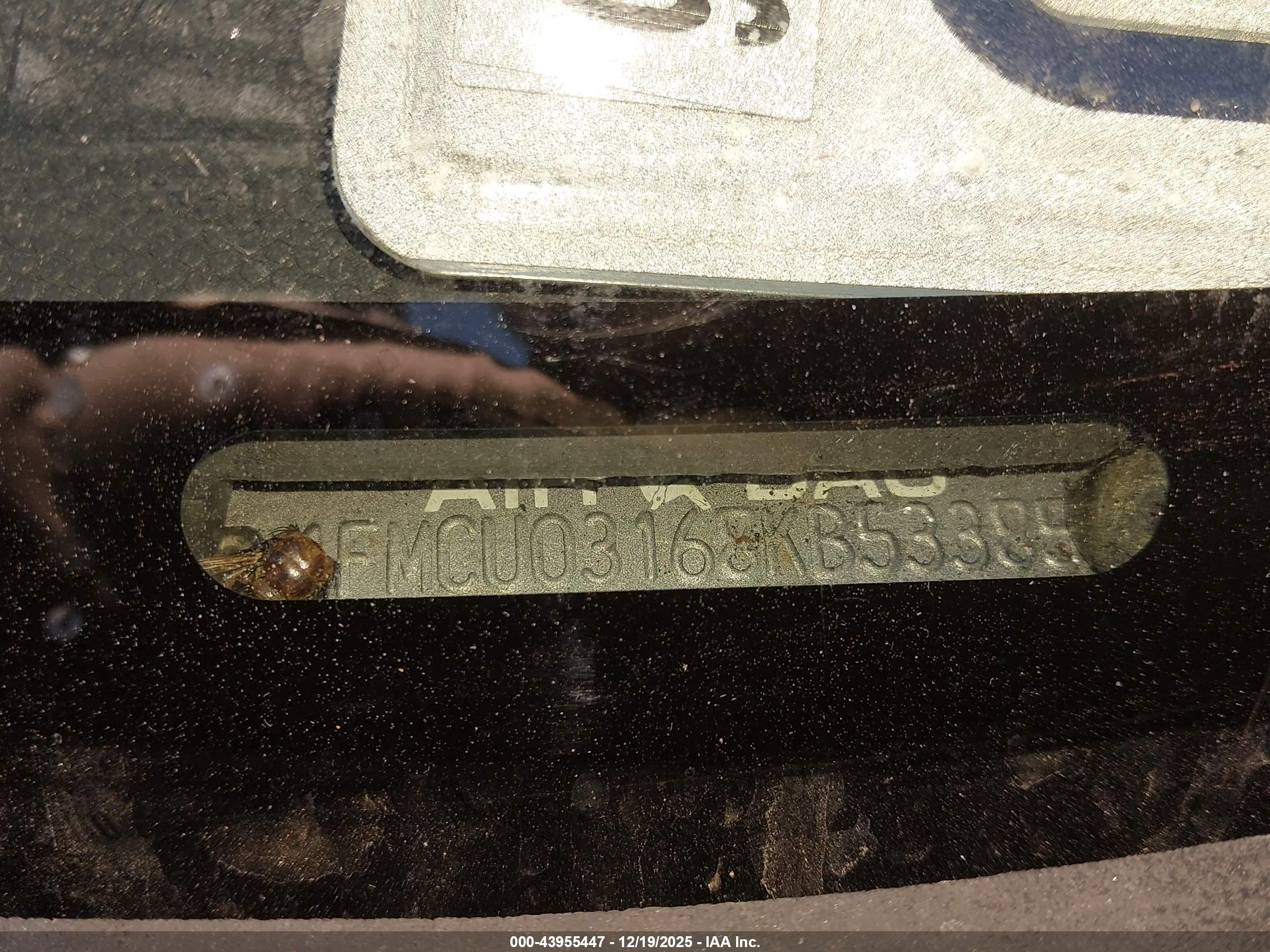 FORD ESCAPE image 9