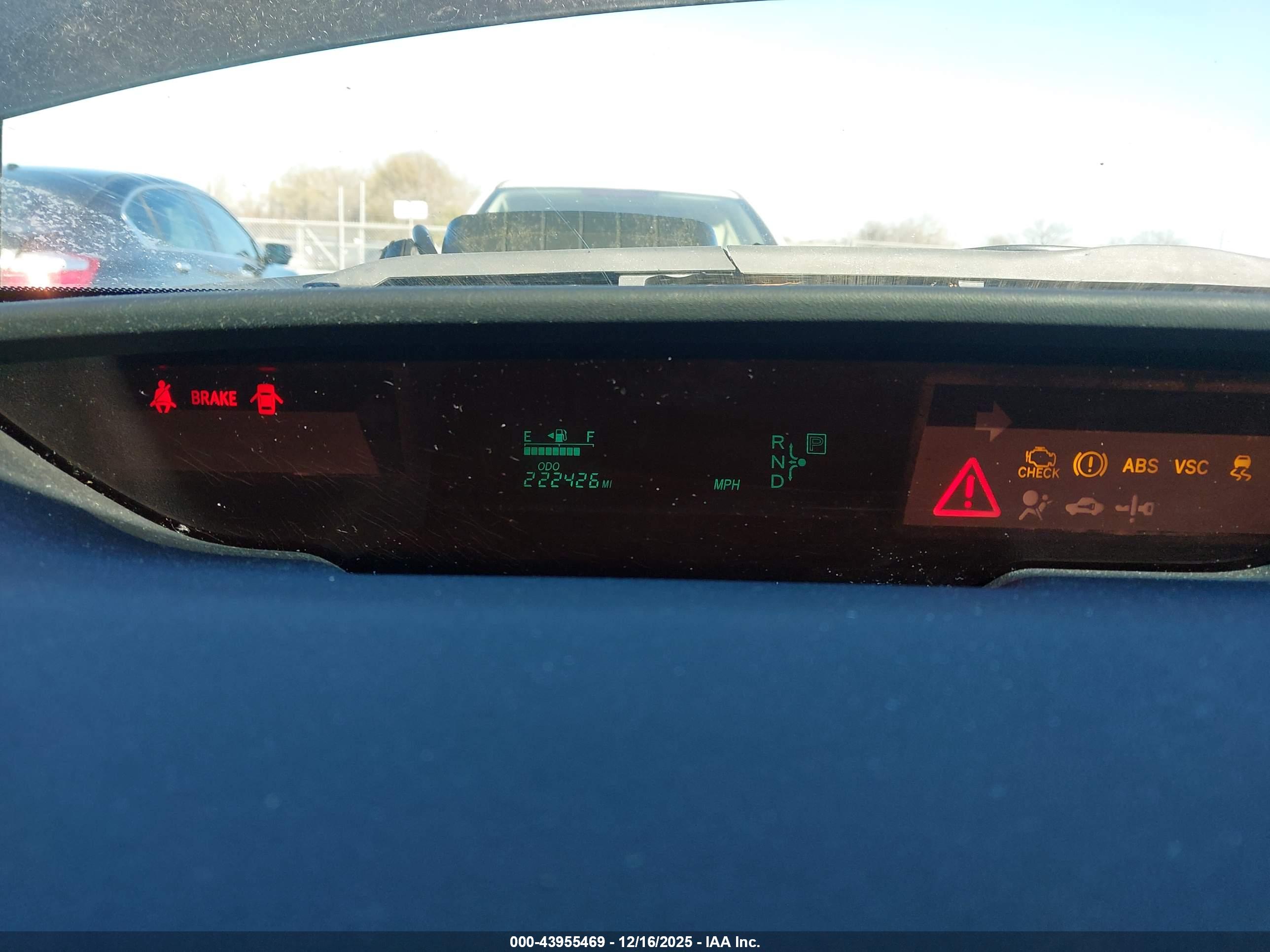 TOYOTA PRIUS image 7