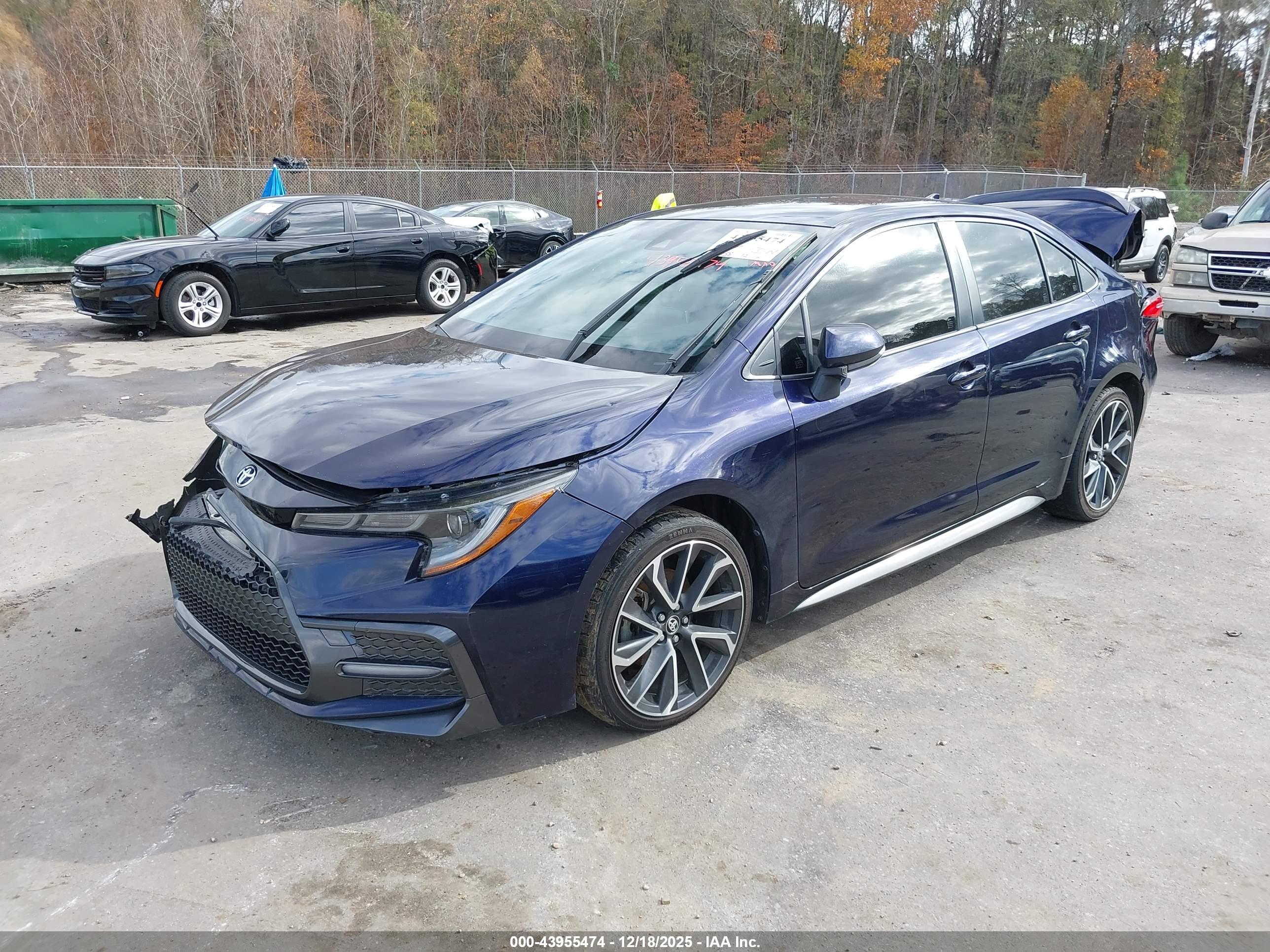 TOYOTA COROLLA image 2
