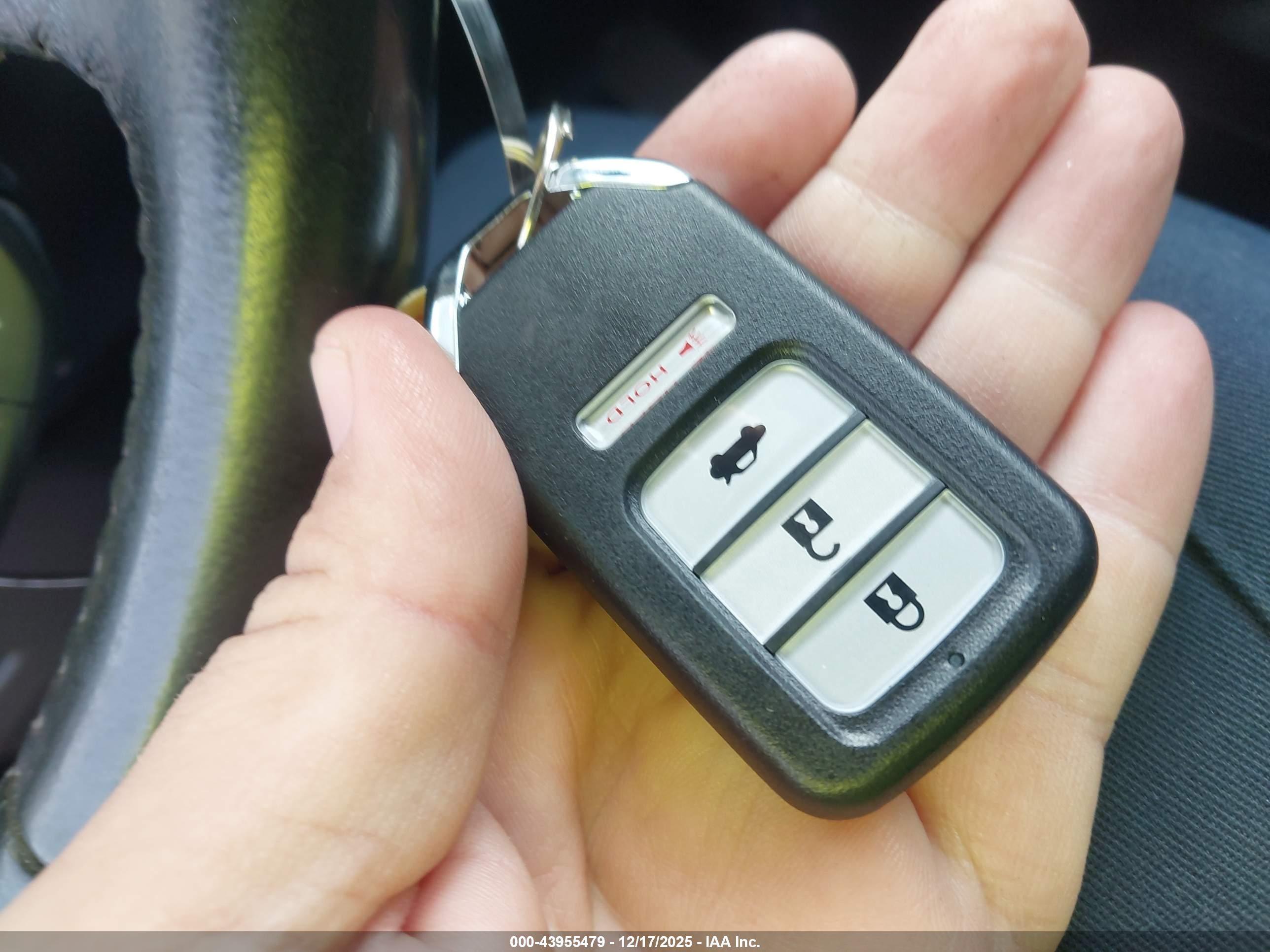 HONDA CR-V image 11