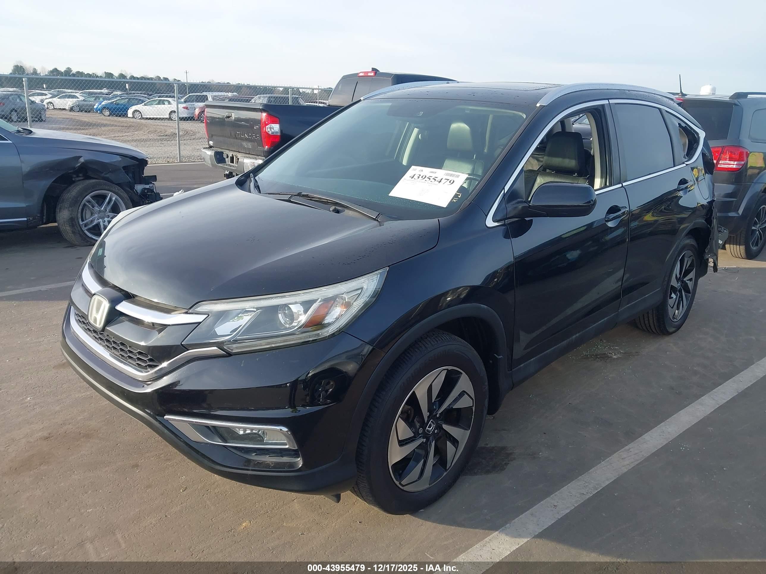 HONDA CR-V image 2