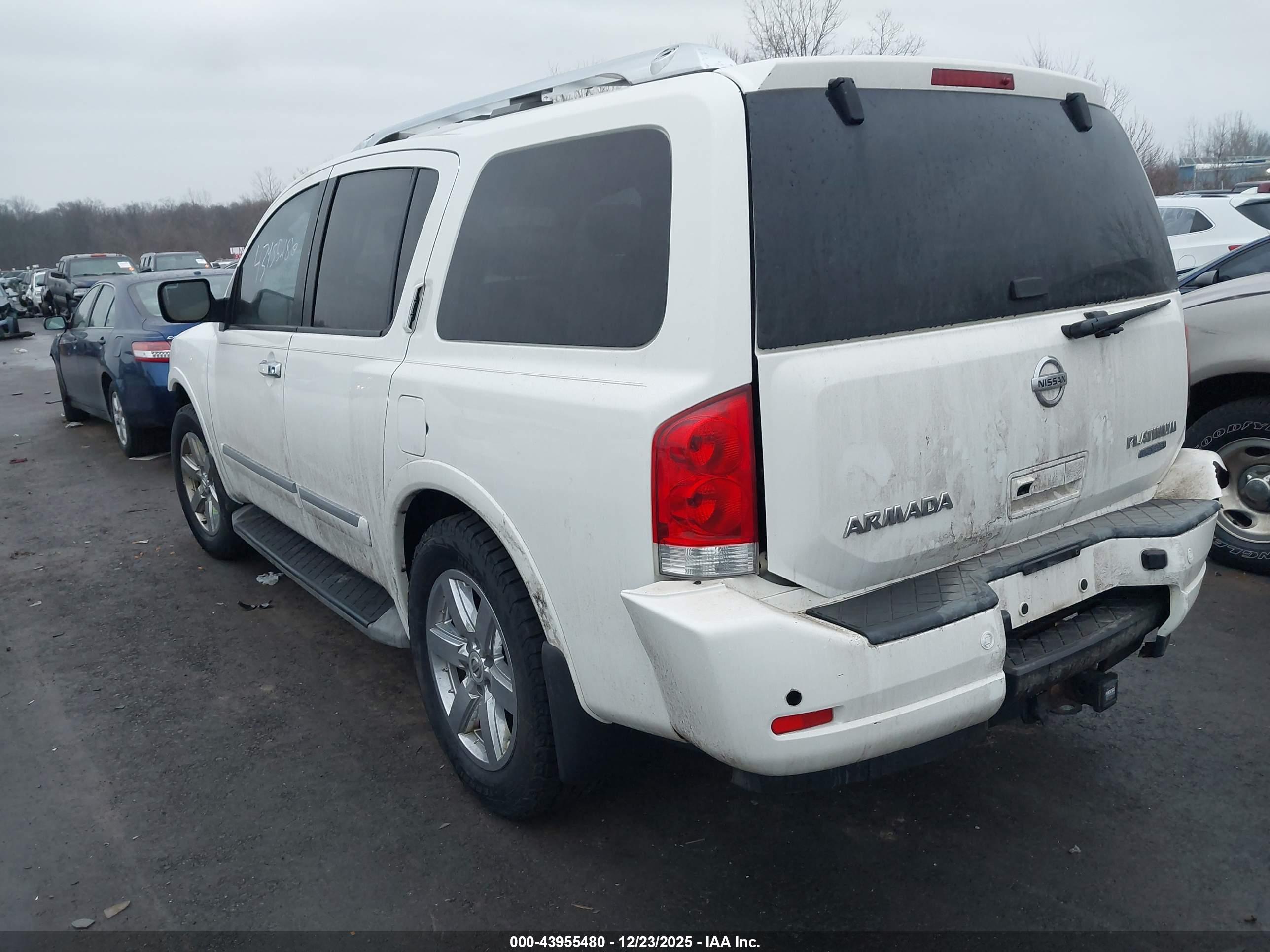 NISSAN ARMADA image 3