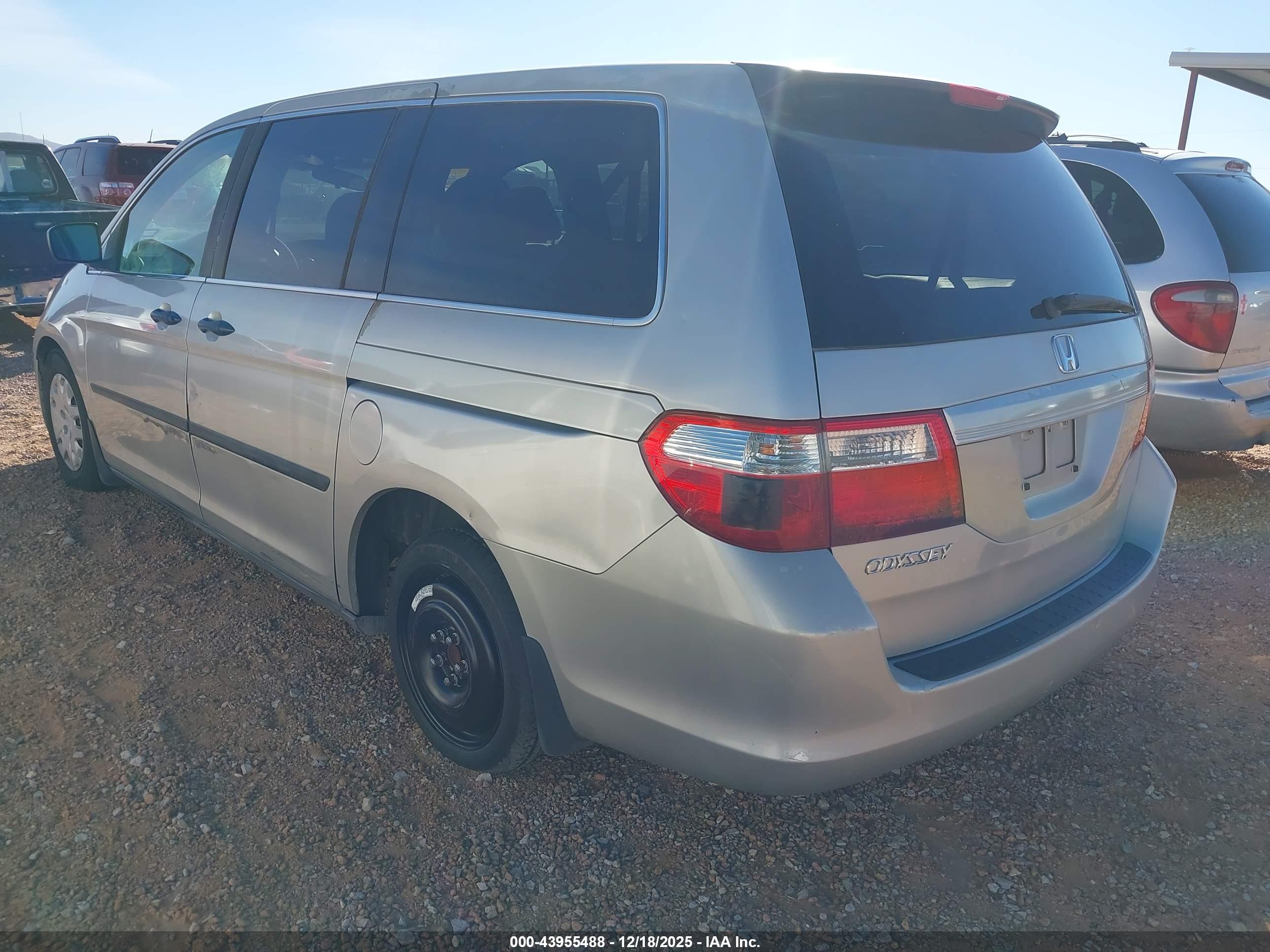 HONDA ODYSSEY image 3