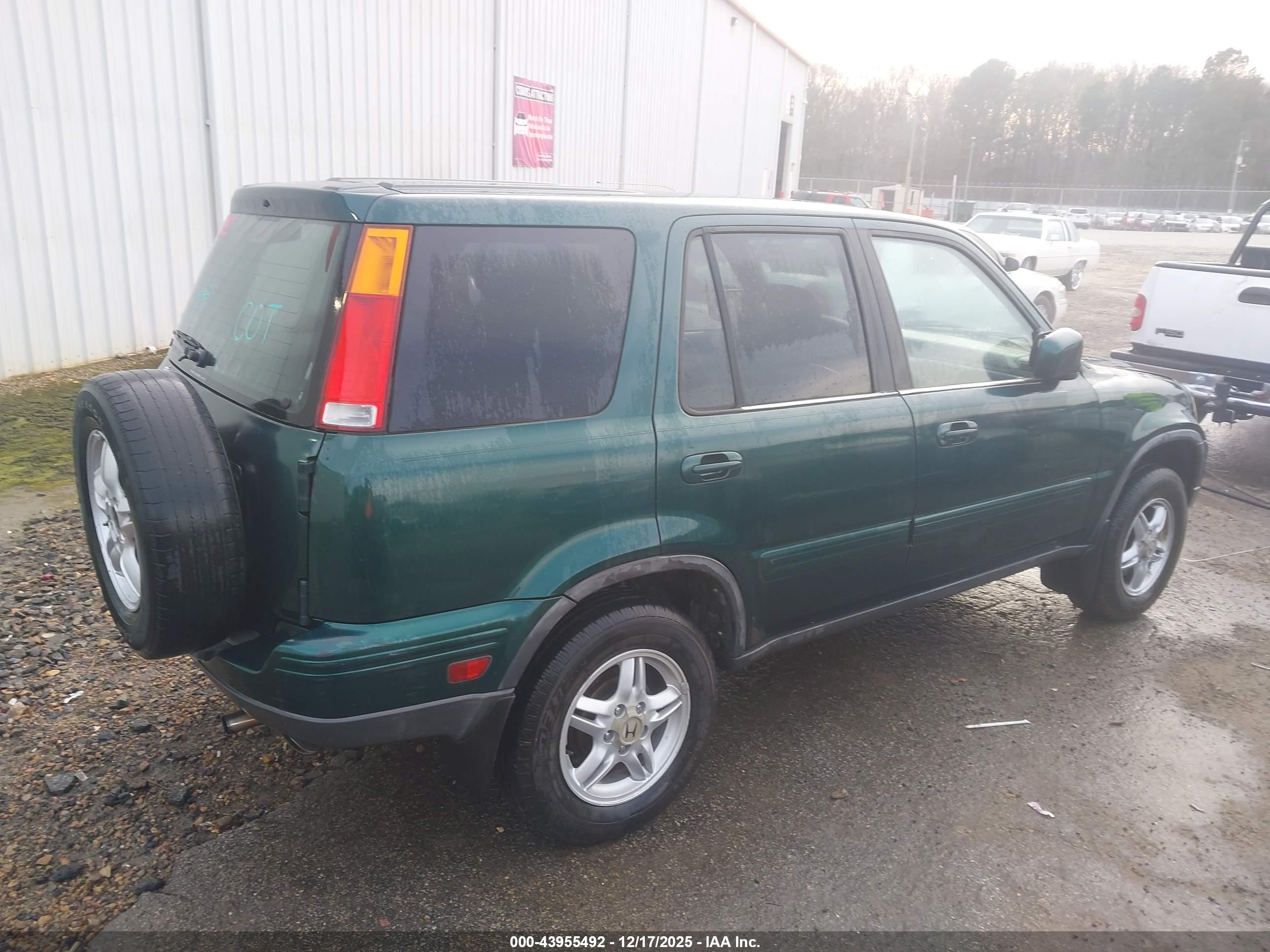 HONDA CR-V image 4