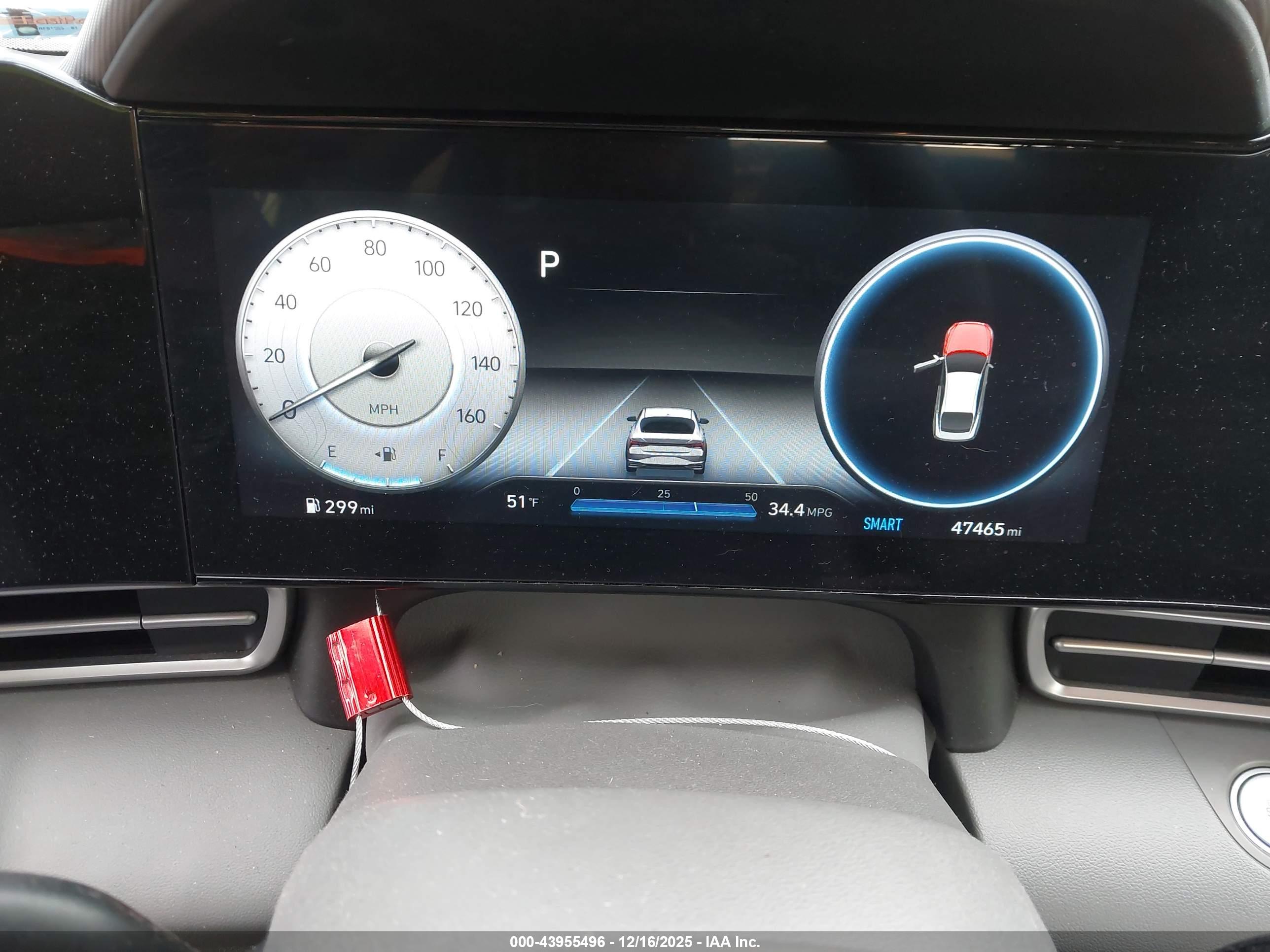 HYUNDAI ELANTRA image 7