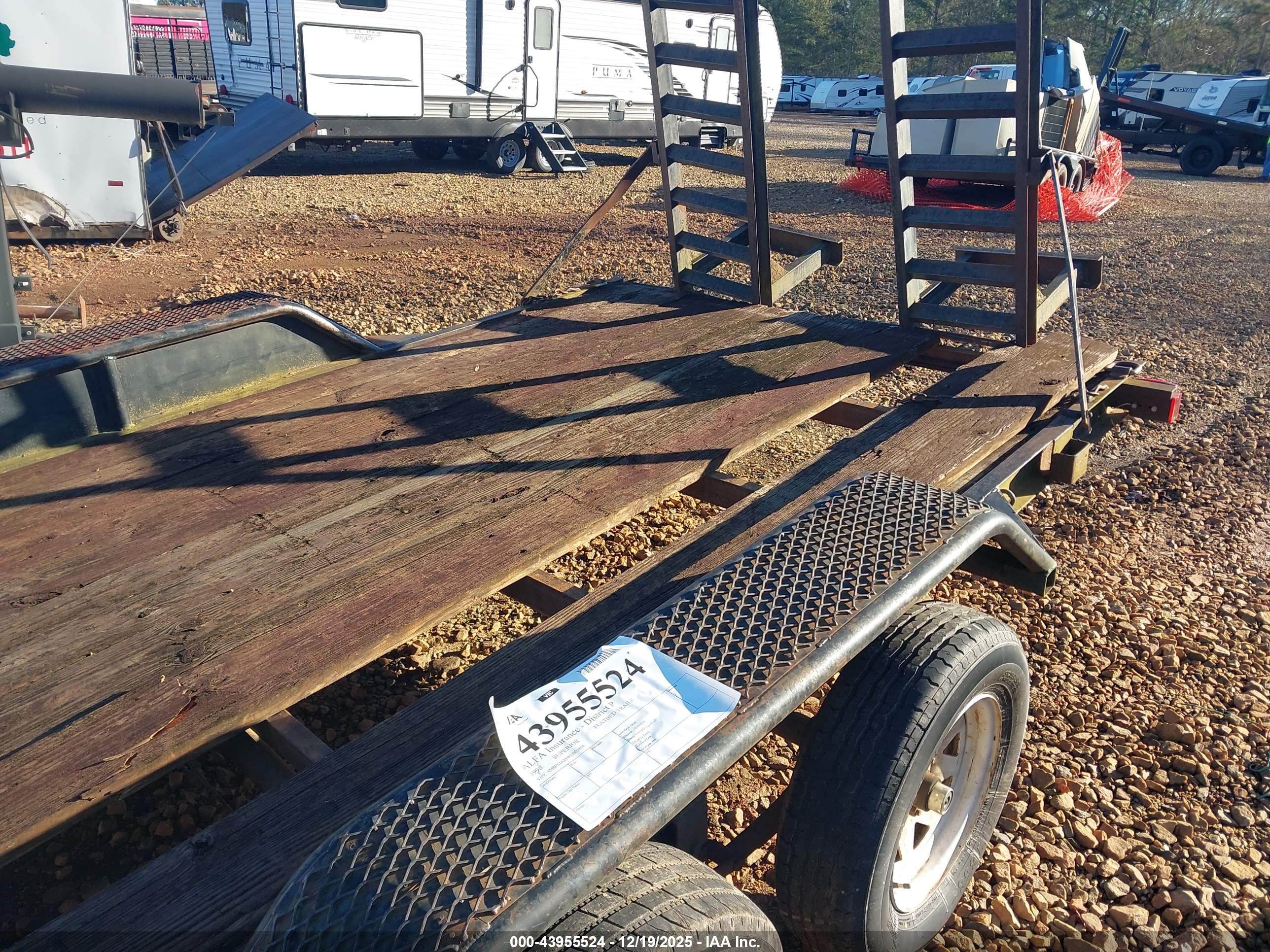 SUPERIOR FLATBED image 8