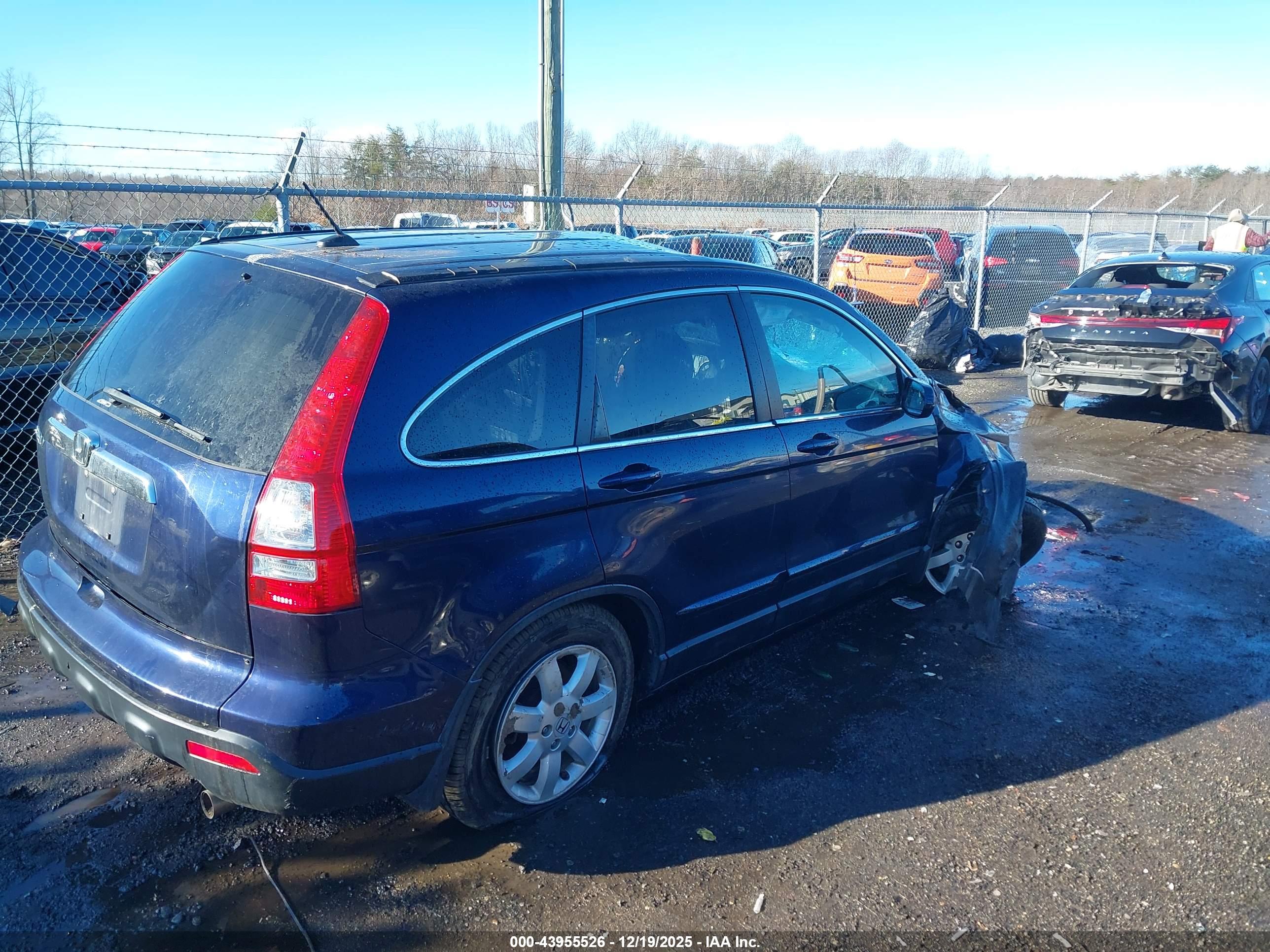 HONDA CR-V image 4