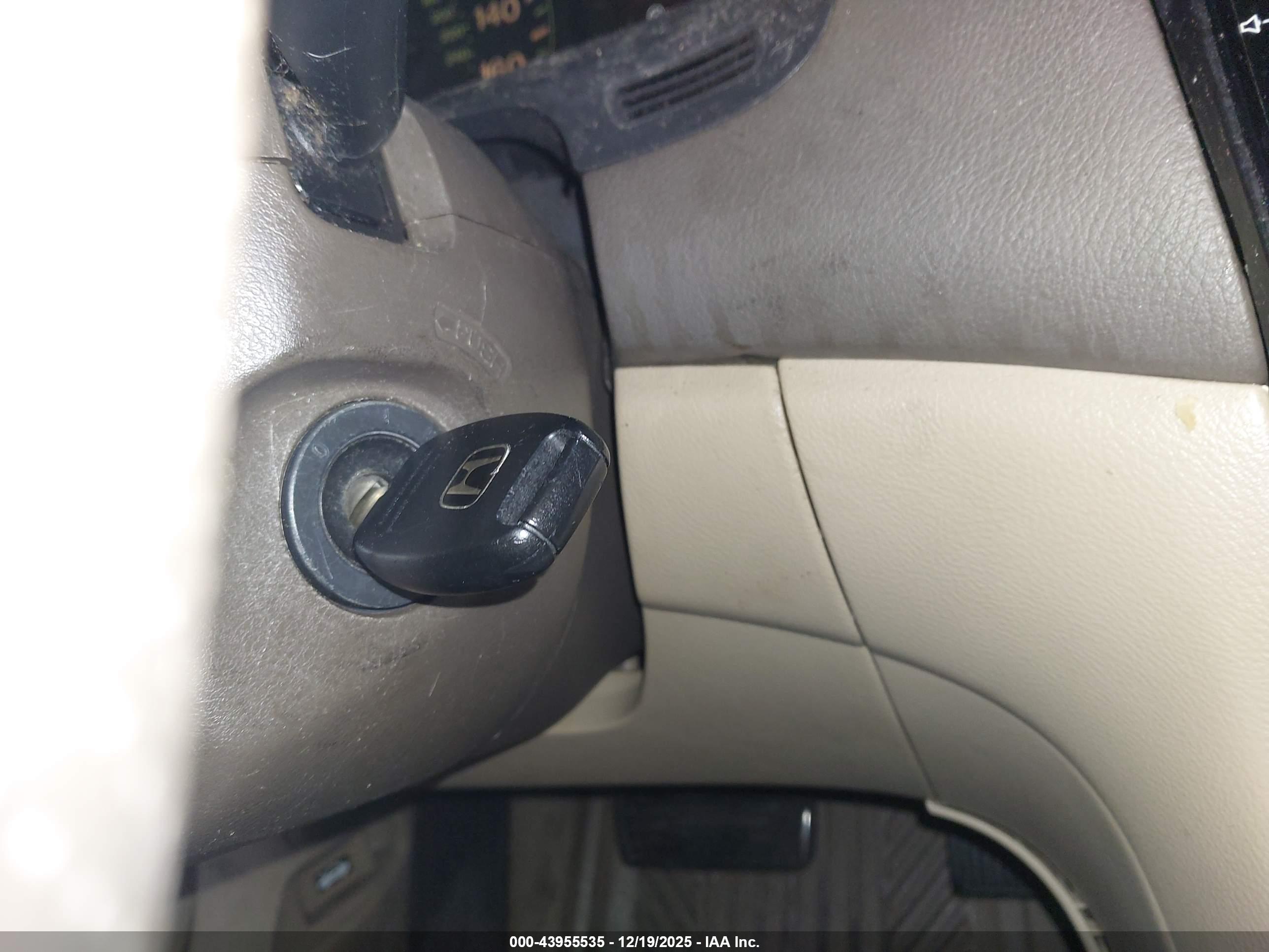 HONDA ACCORD image 11