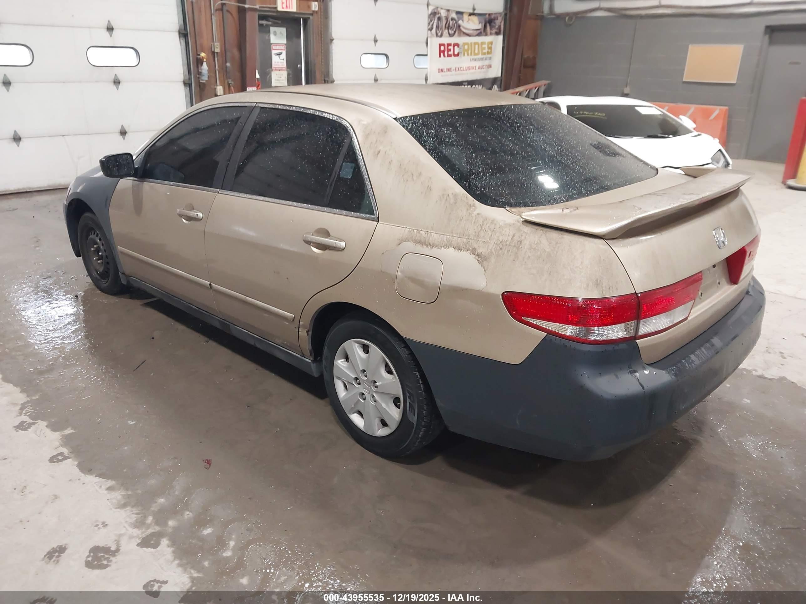 HONDA ACCORD image 3