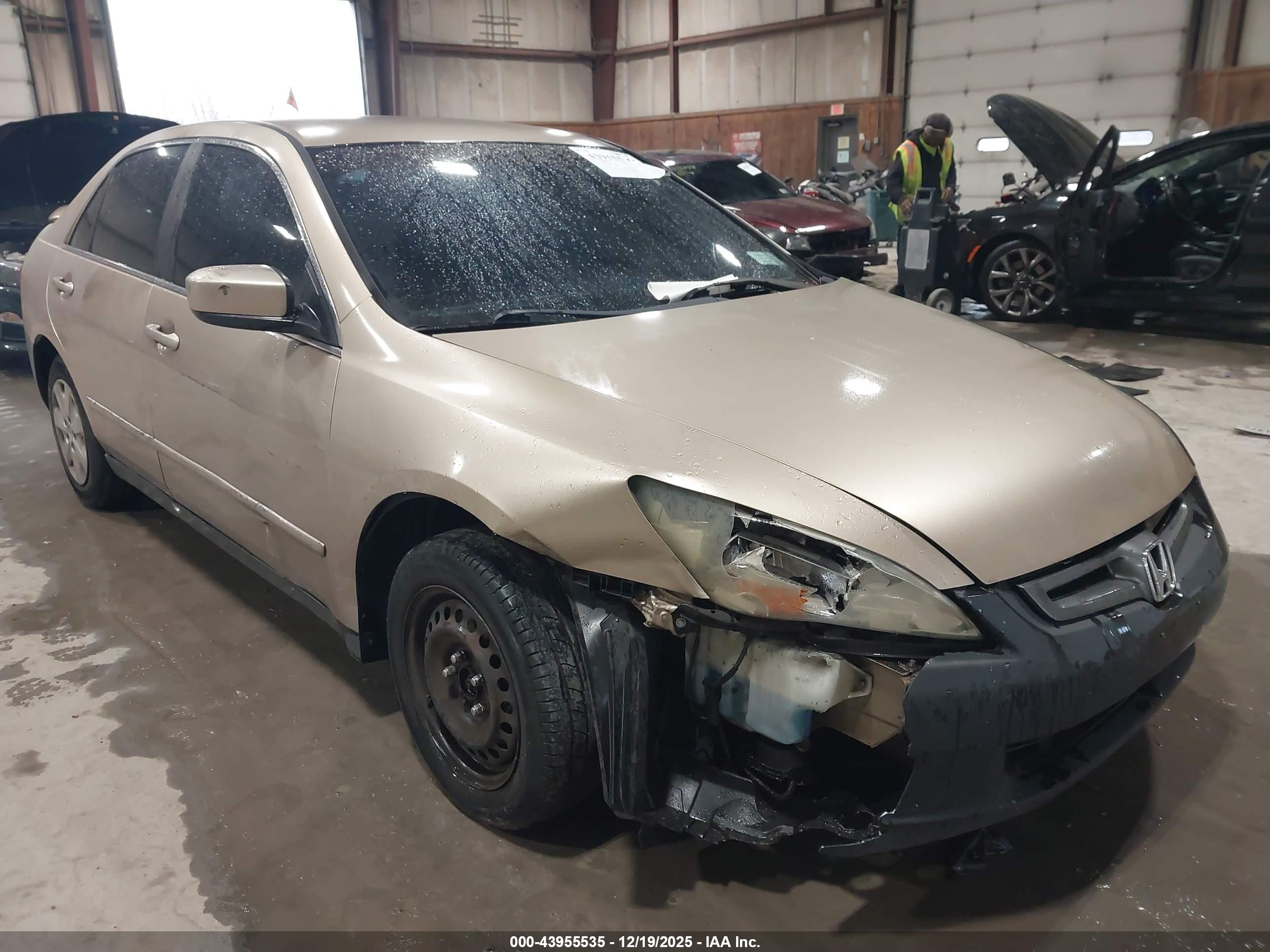 HONDA ACCORD image 6