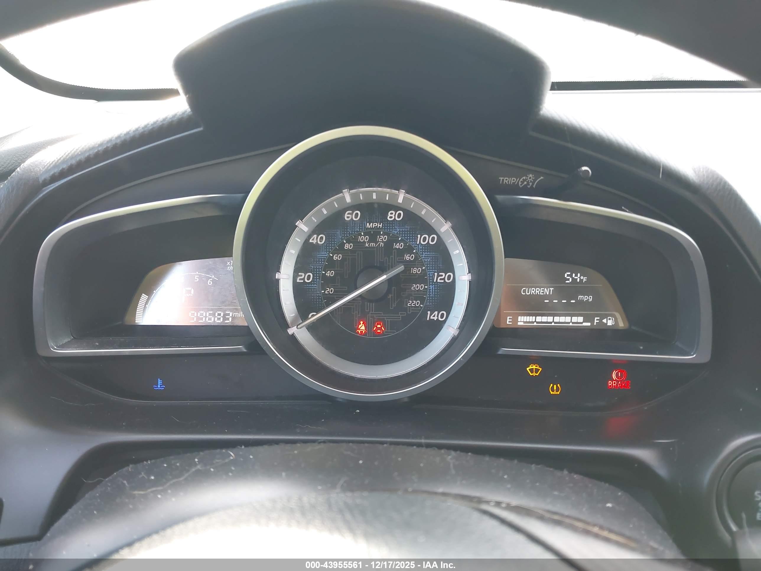 TOYOTA YARIS image 7