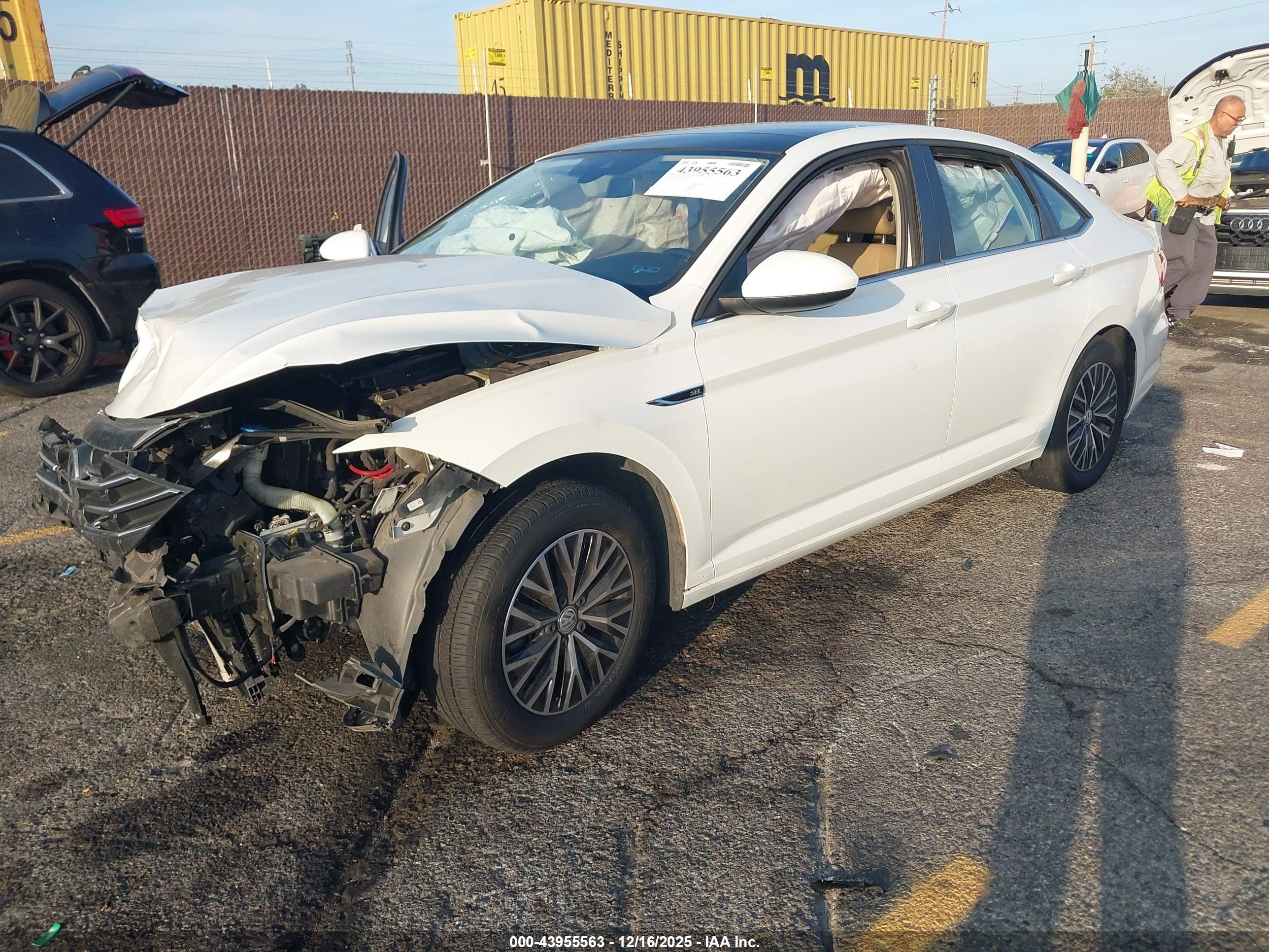 VOLKSWAGEN JETTA image 2