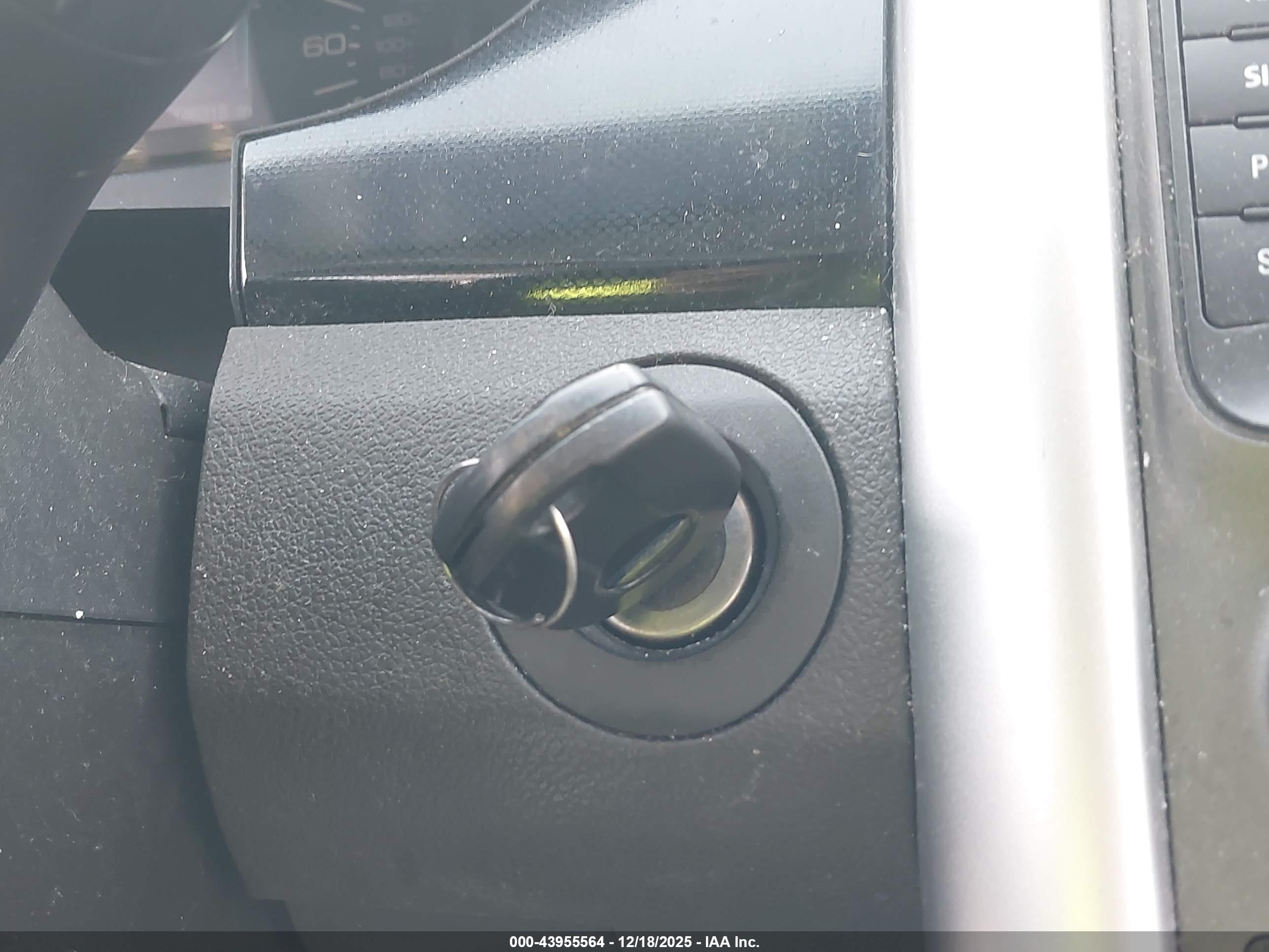 FORD EDGE image 11