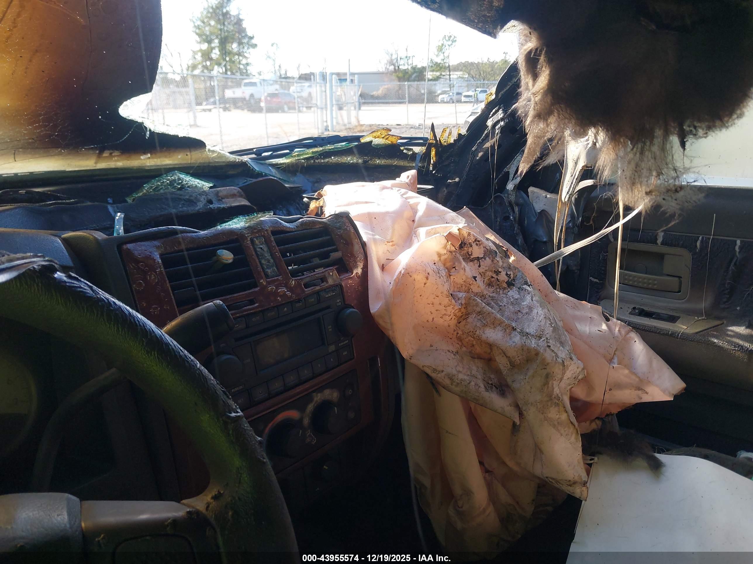 DODGE DAKOTA image 6