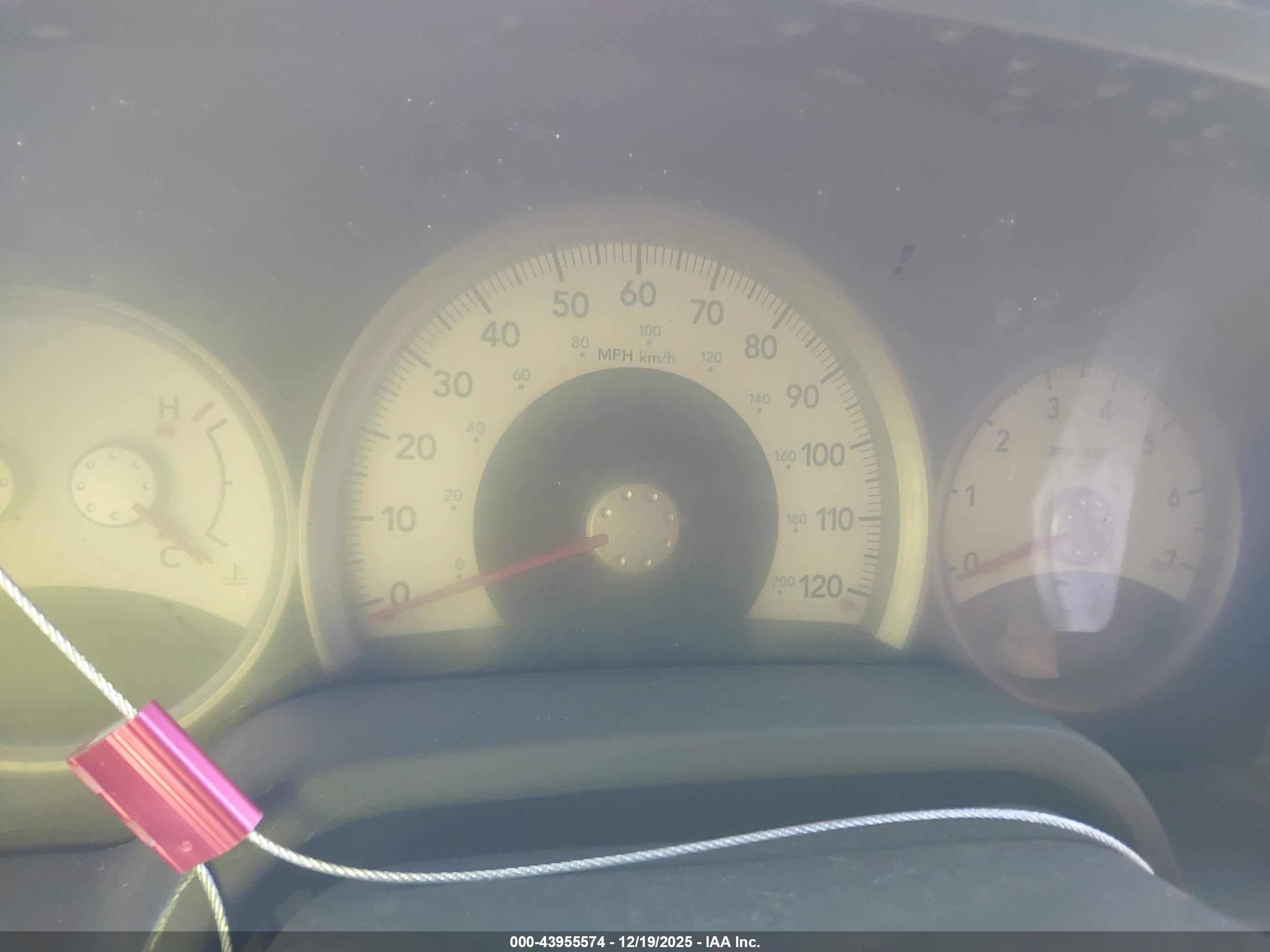 DODGE DAKOTA image 7