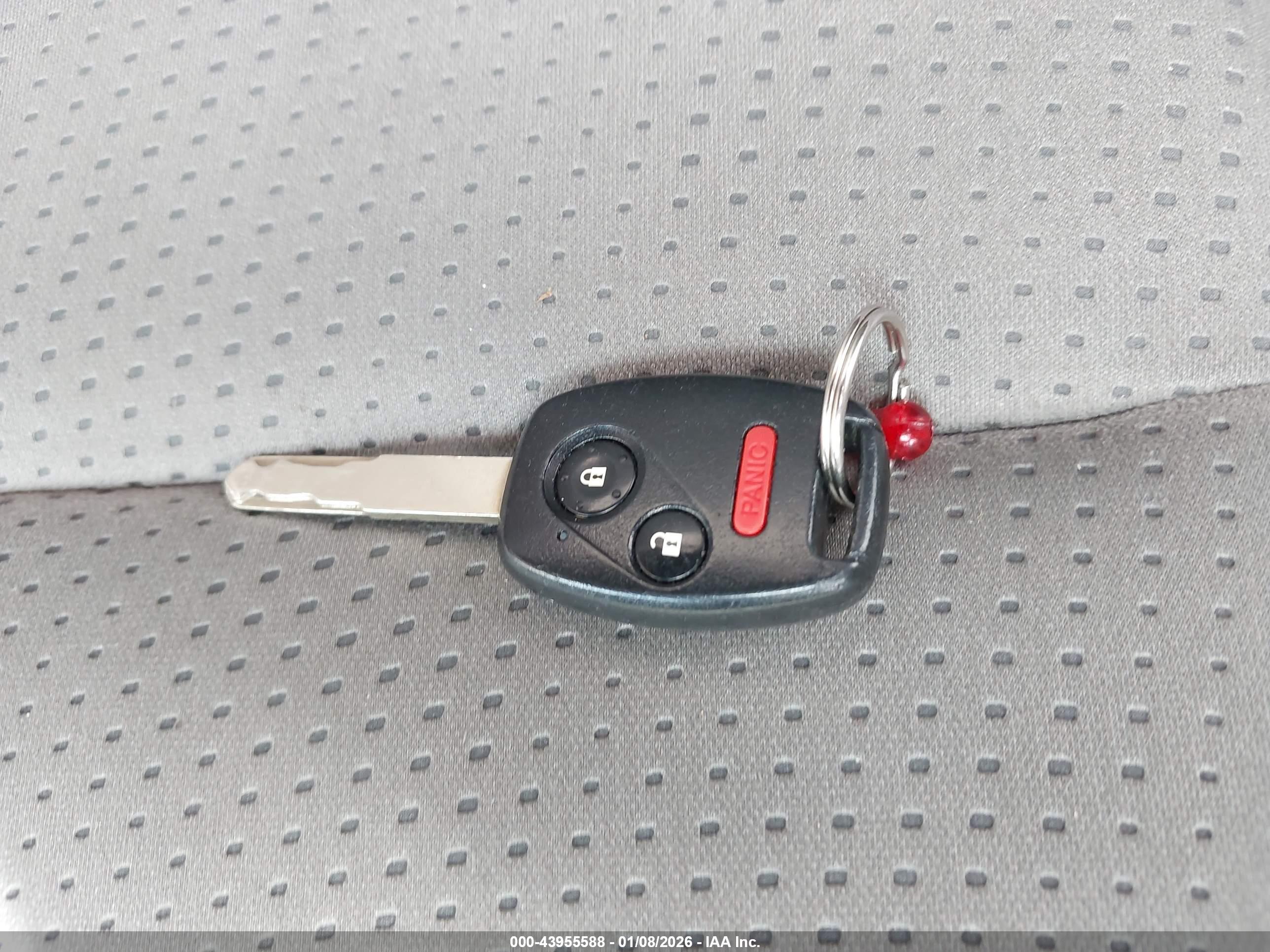 HONDA CR-V image 11