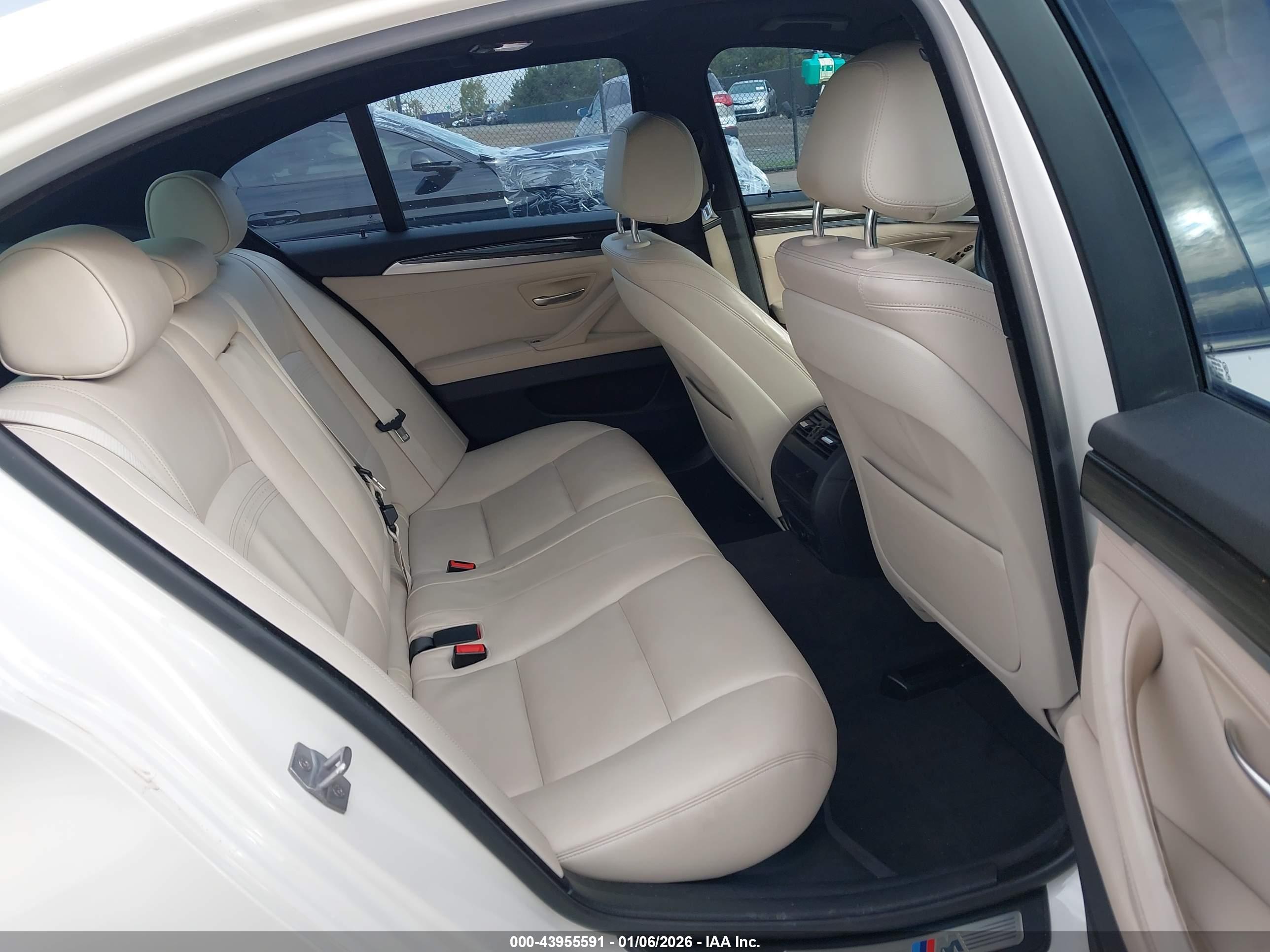 BMW 535I image 8