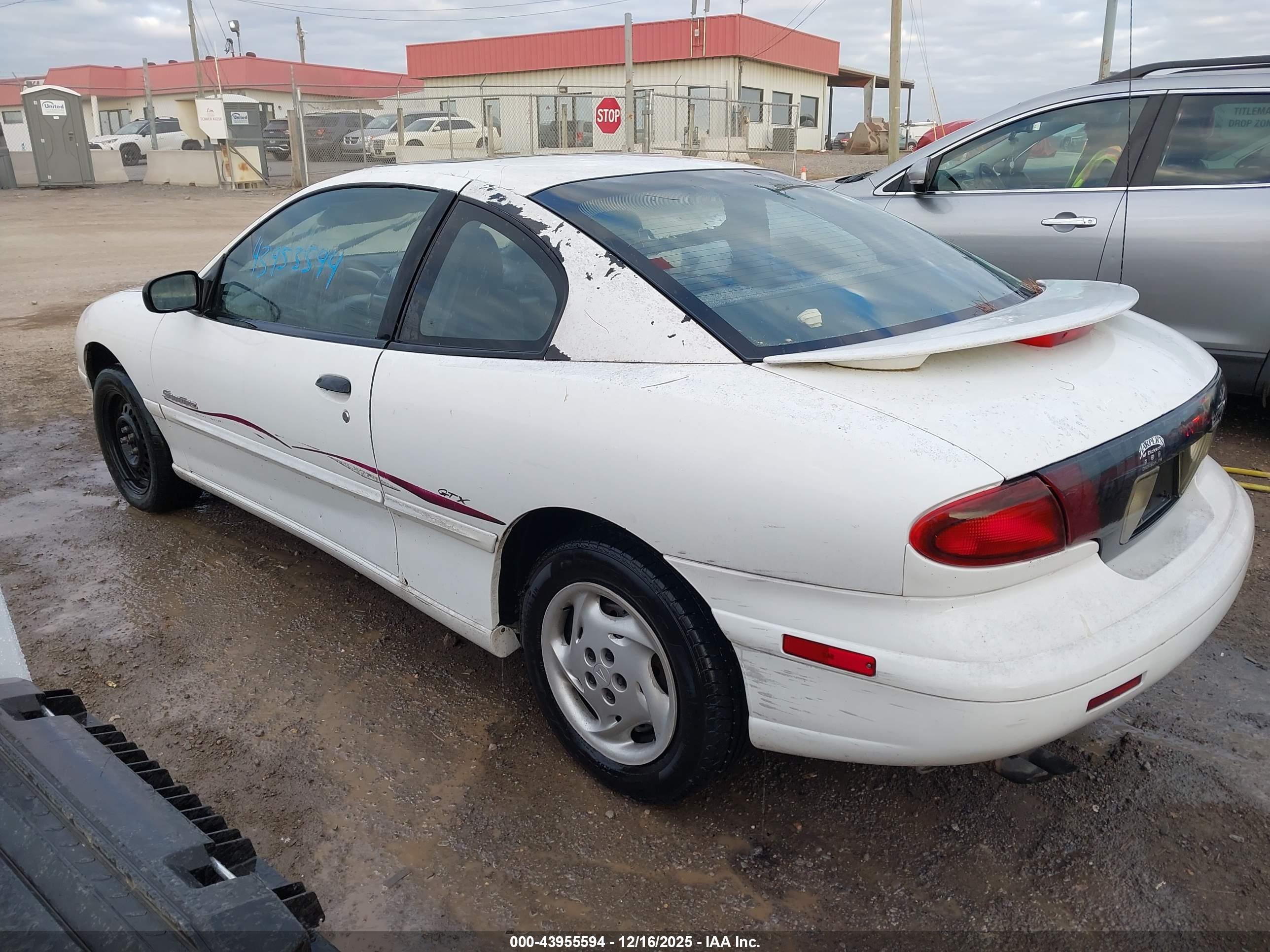 PONTIAC SUNFIRE image 3