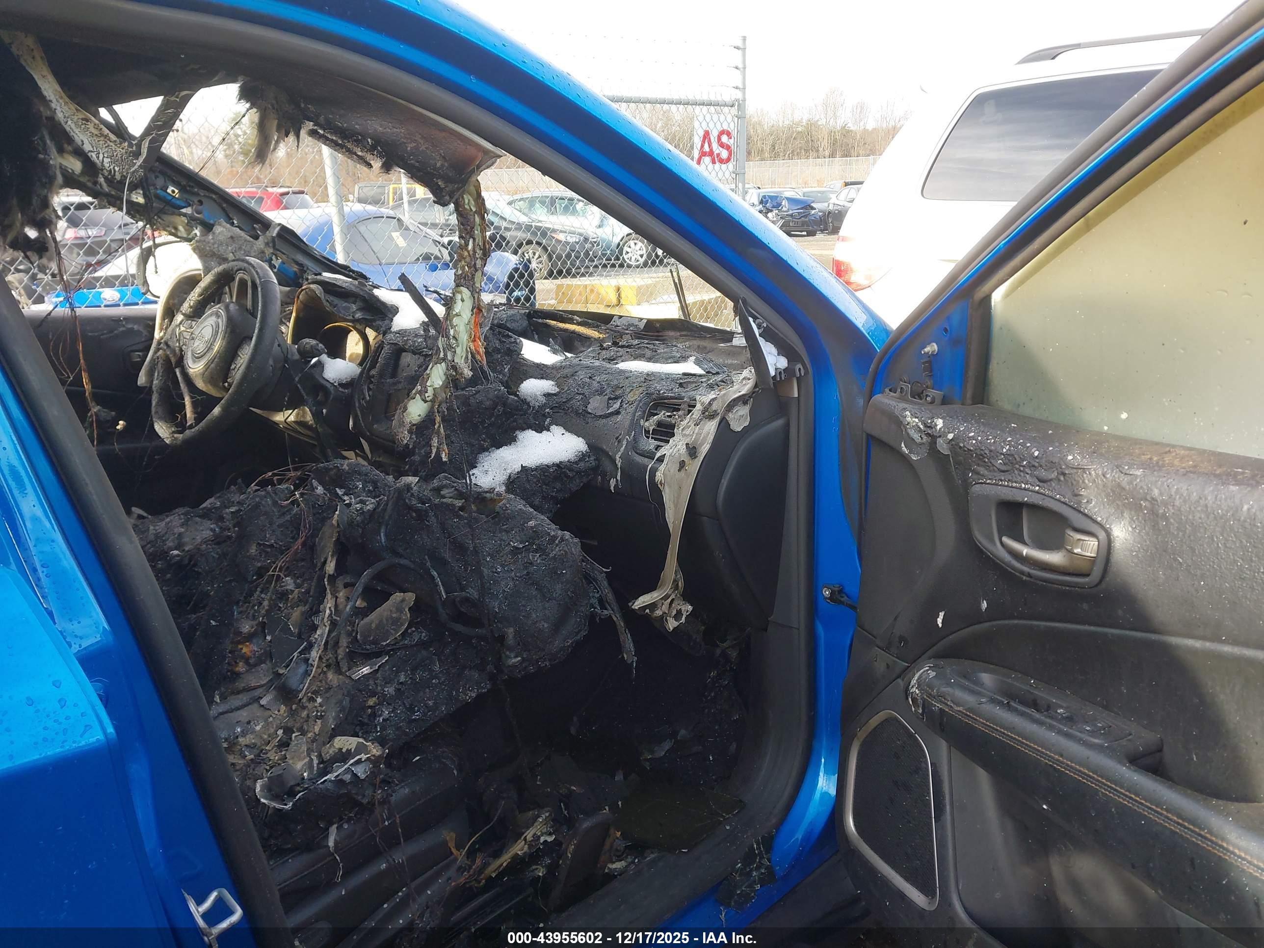 JEEP COMPASS image 5