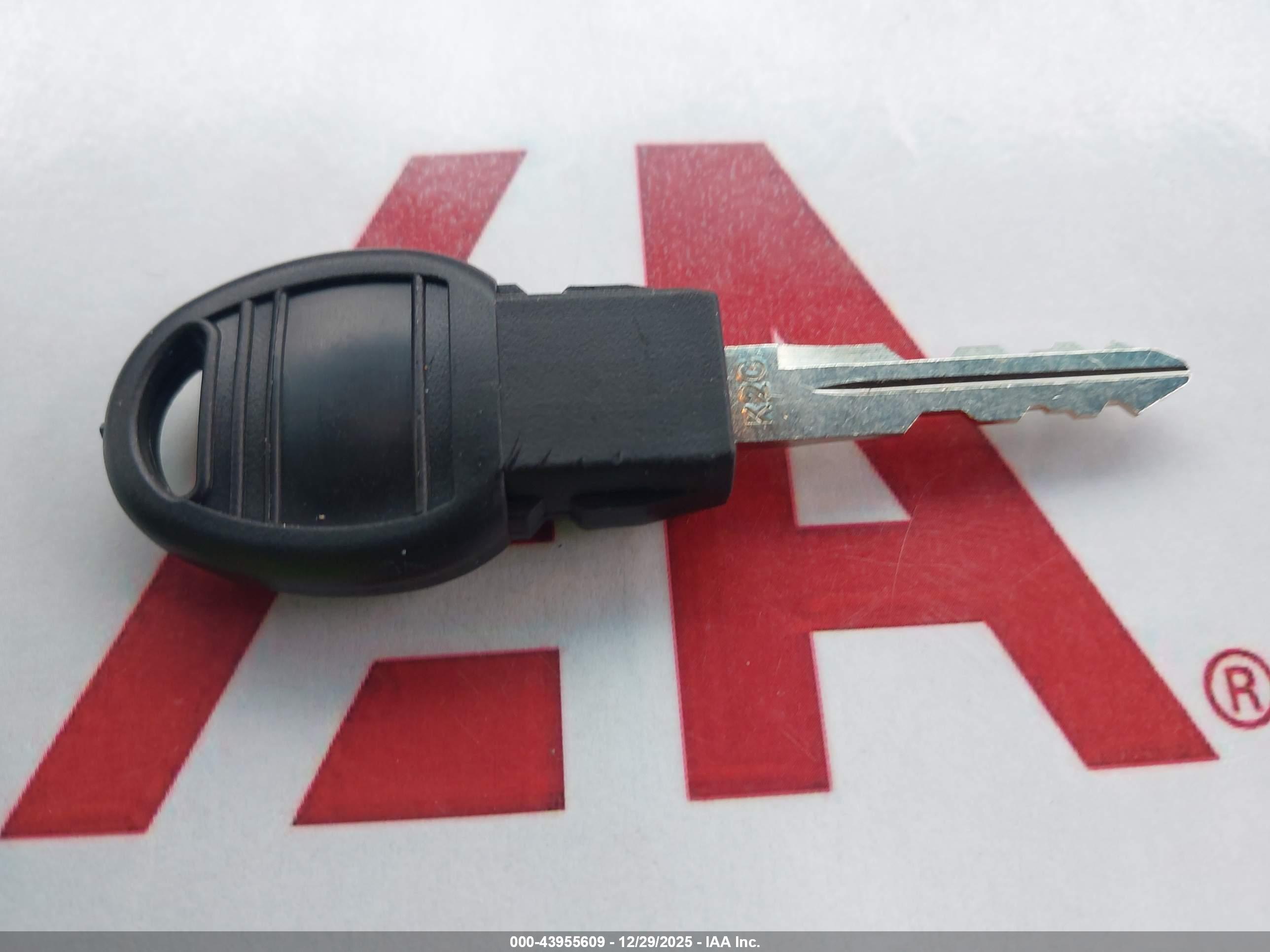 CHRYSLER TOWN image 11