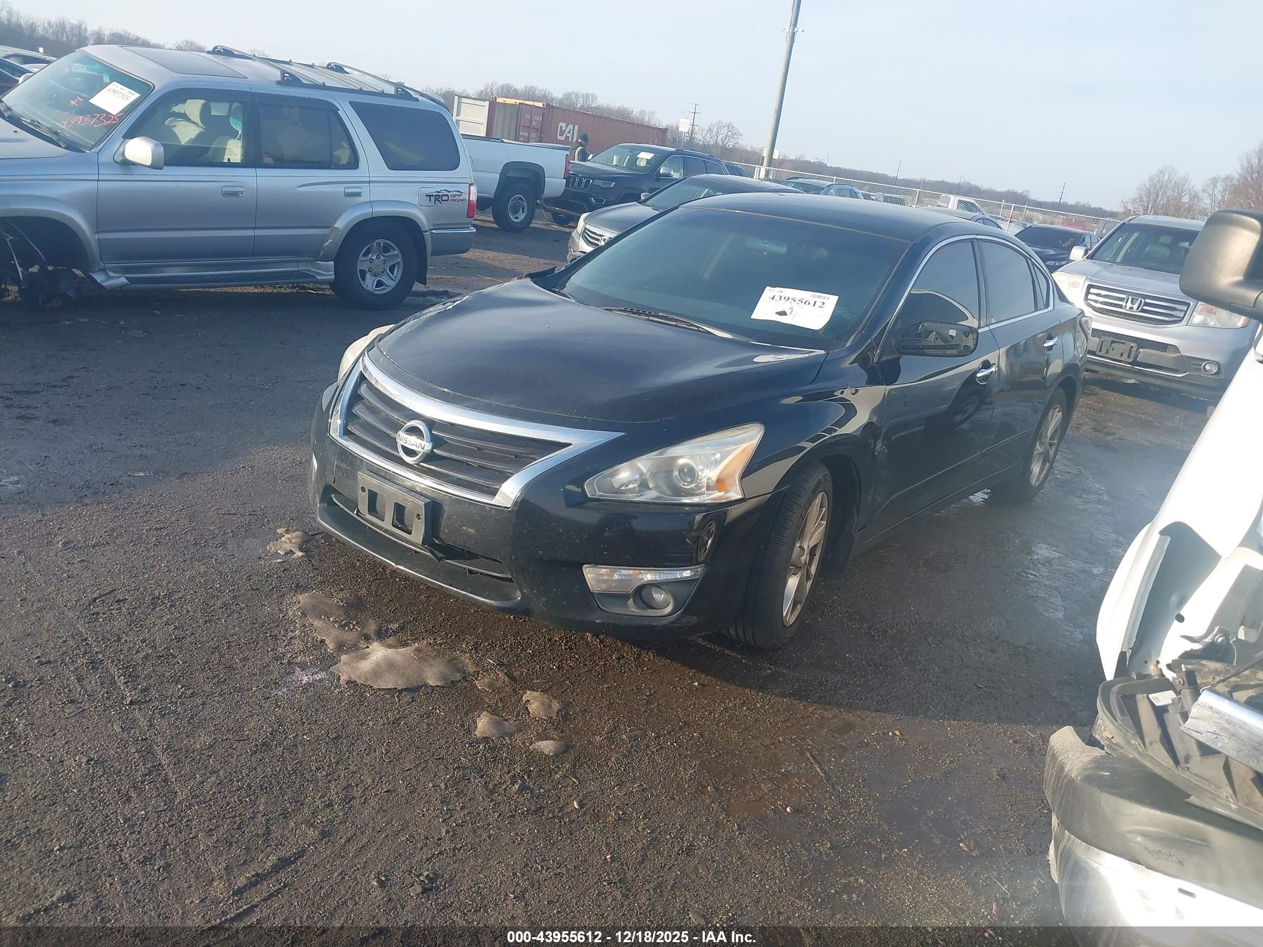 NISSAN ALTIMA image 2