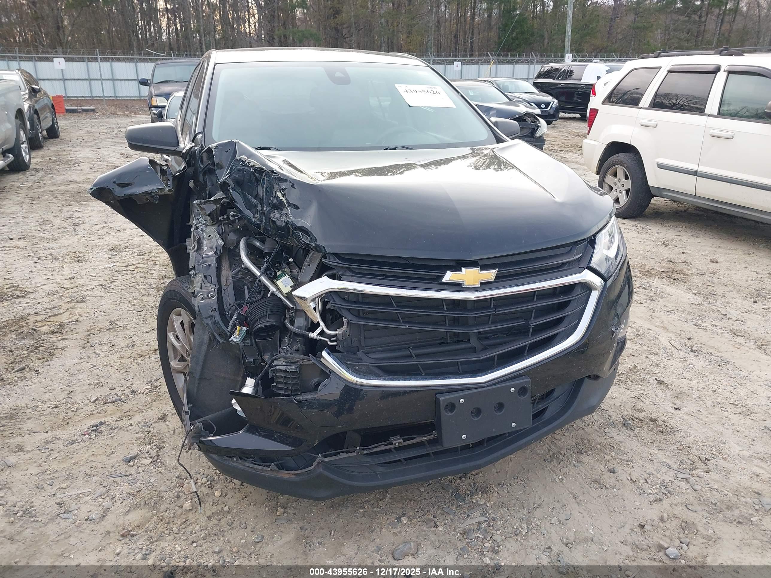 CHEVROLET EQUINOX image 6