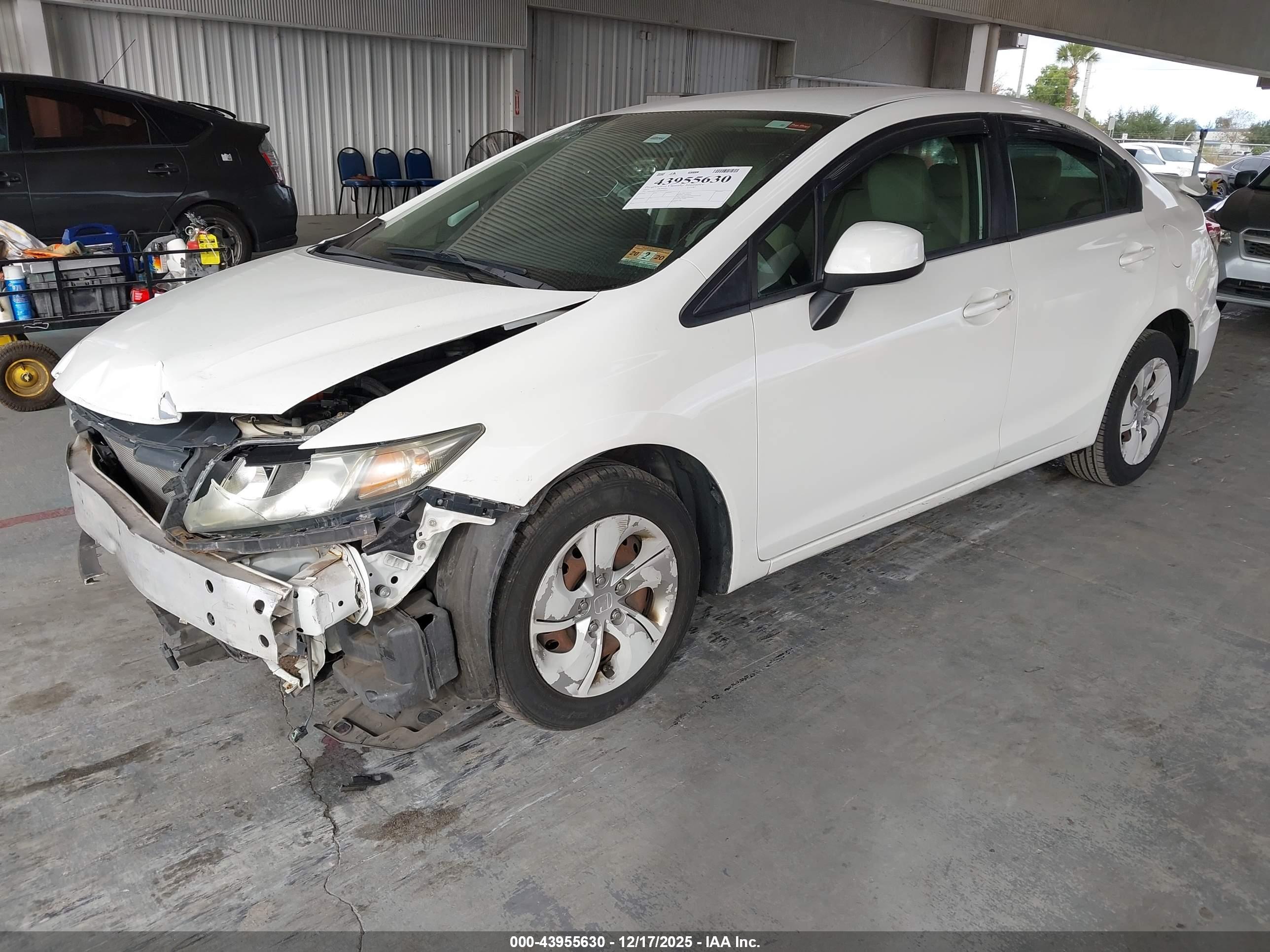 HONDA CIVIC image 2