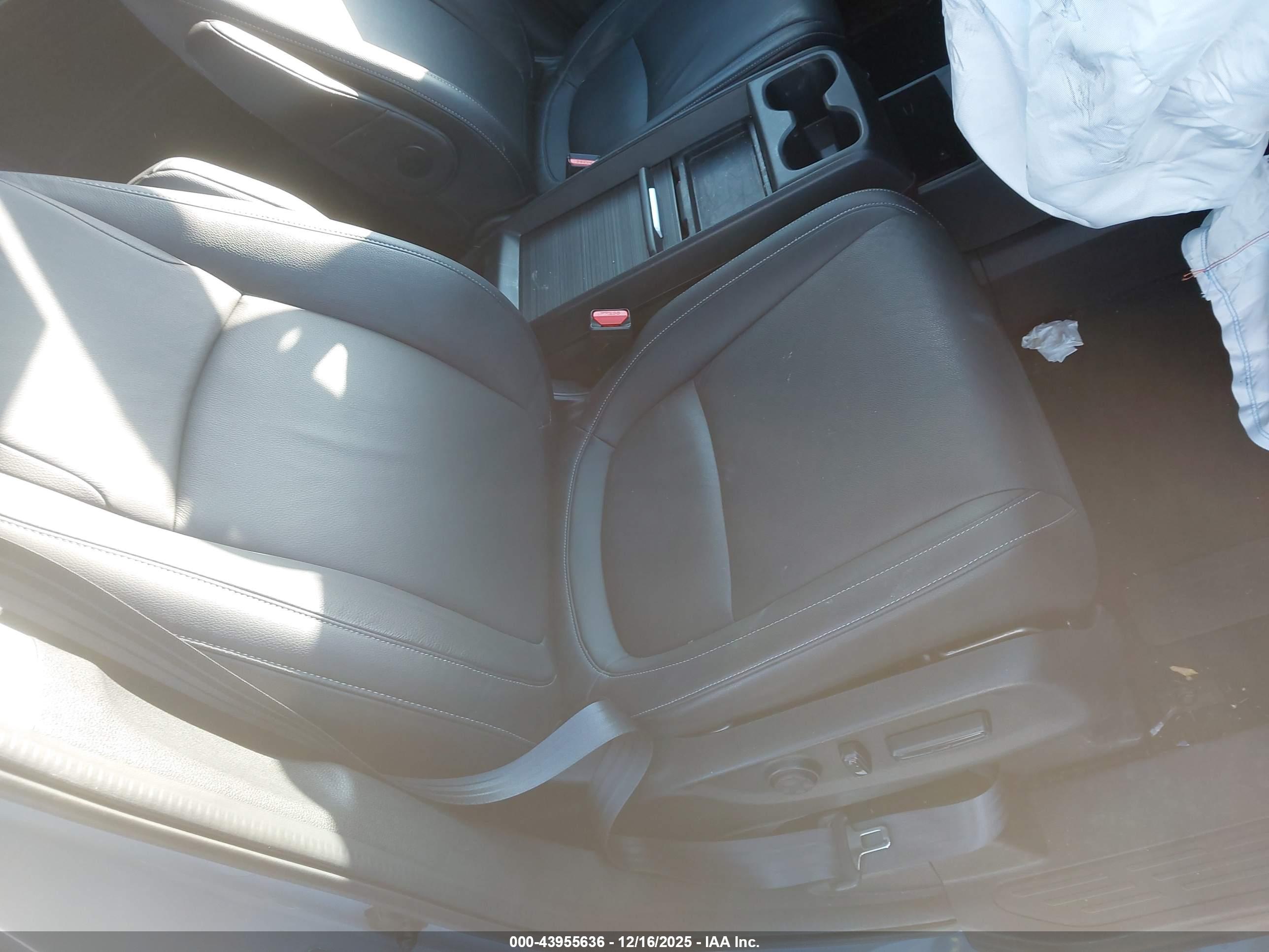 HONDA ODYSSEY image 5