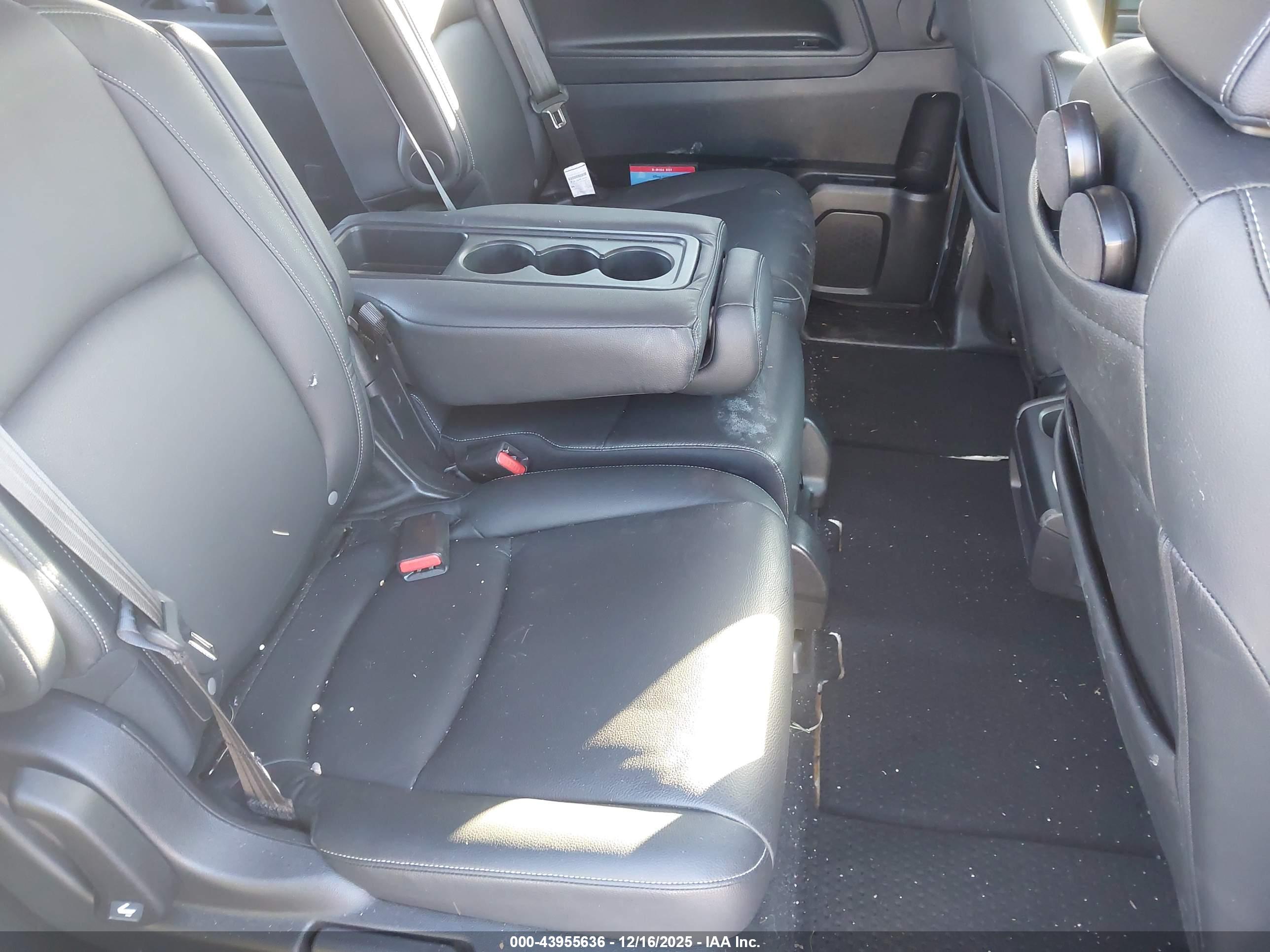 HONDA ODYSSEY image 8