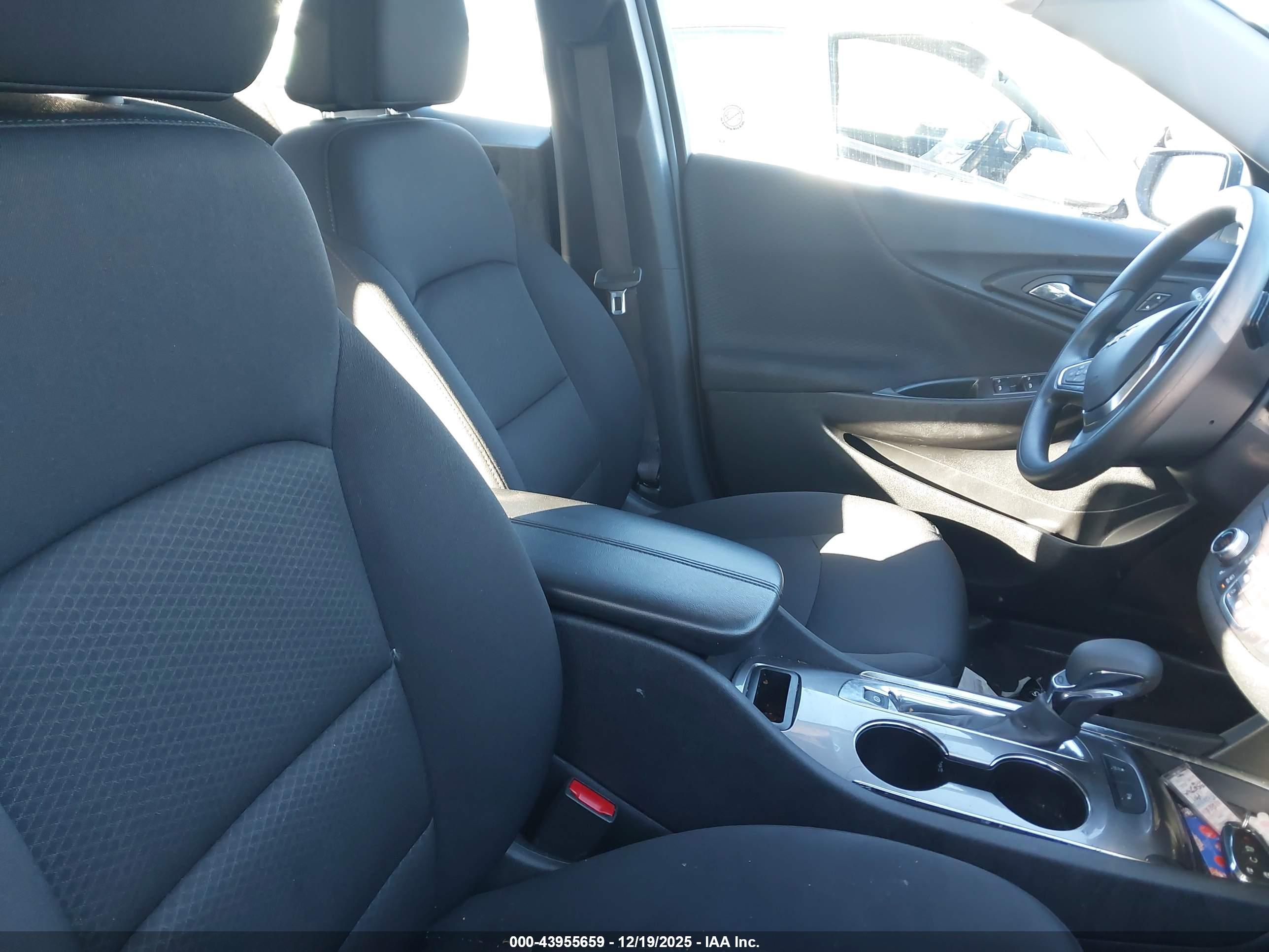 CHEVROLET MALIBU image 5