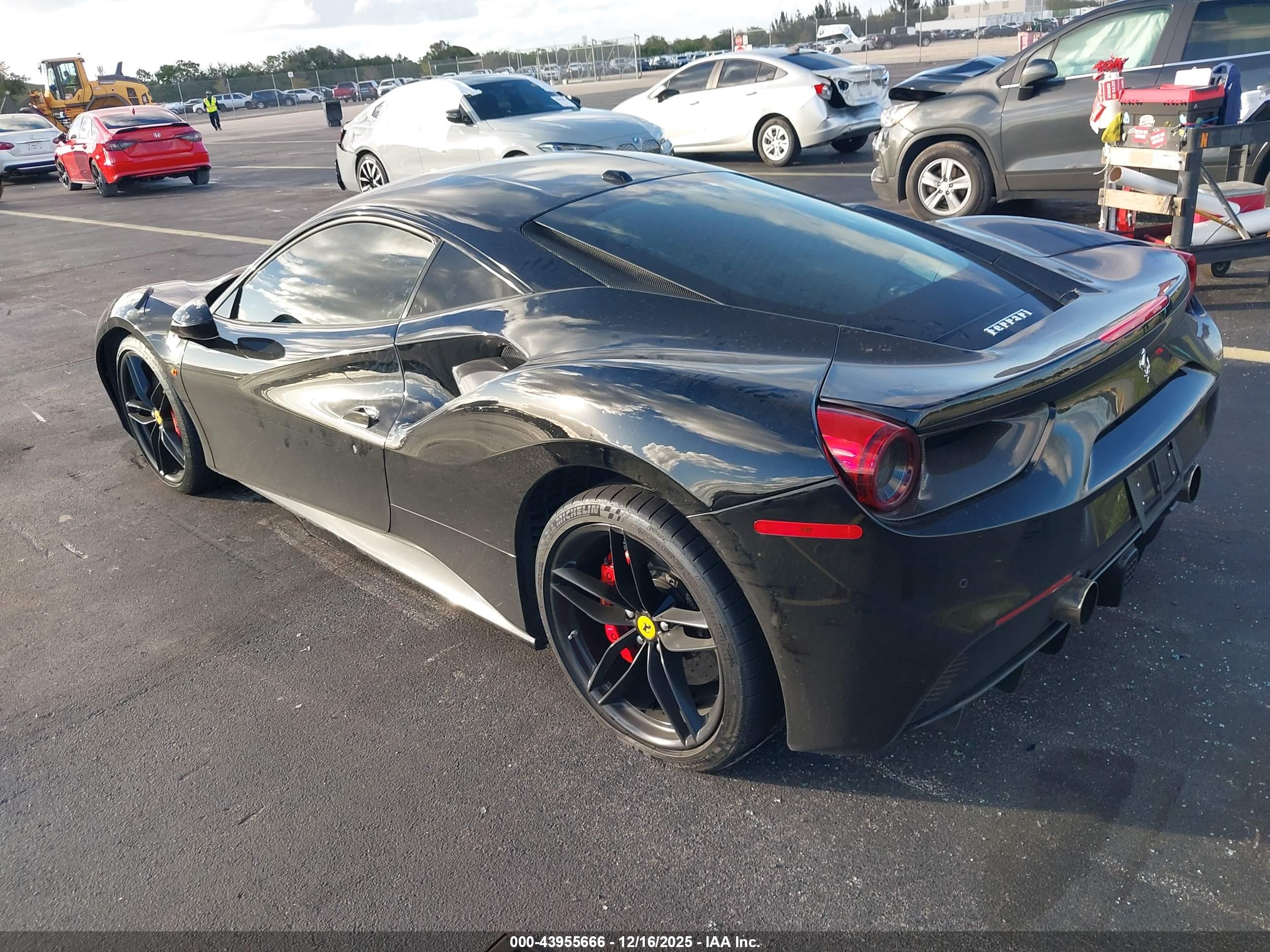 FERRARI 488 image 3