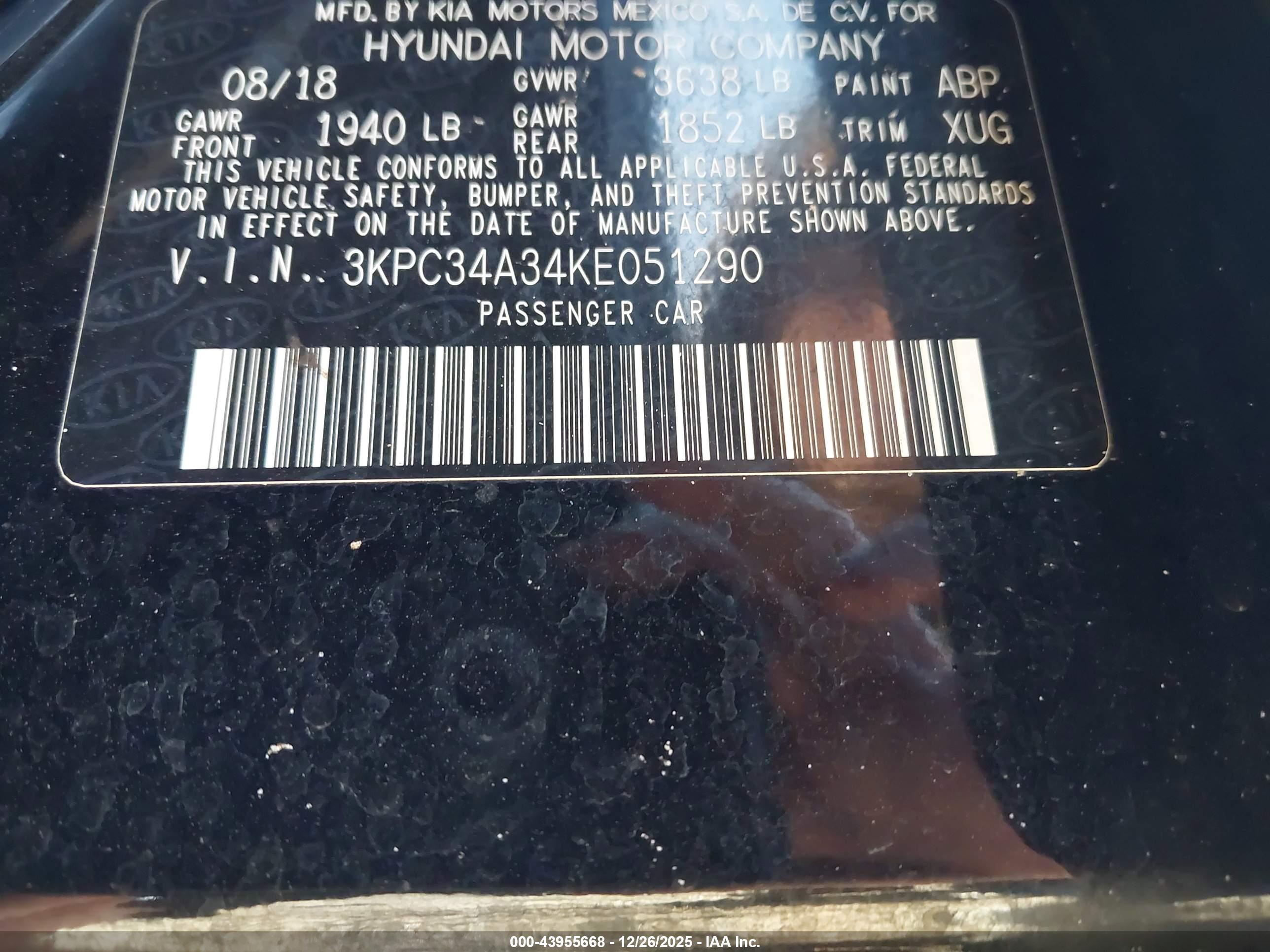 HYUNDAI ACCENT image 9