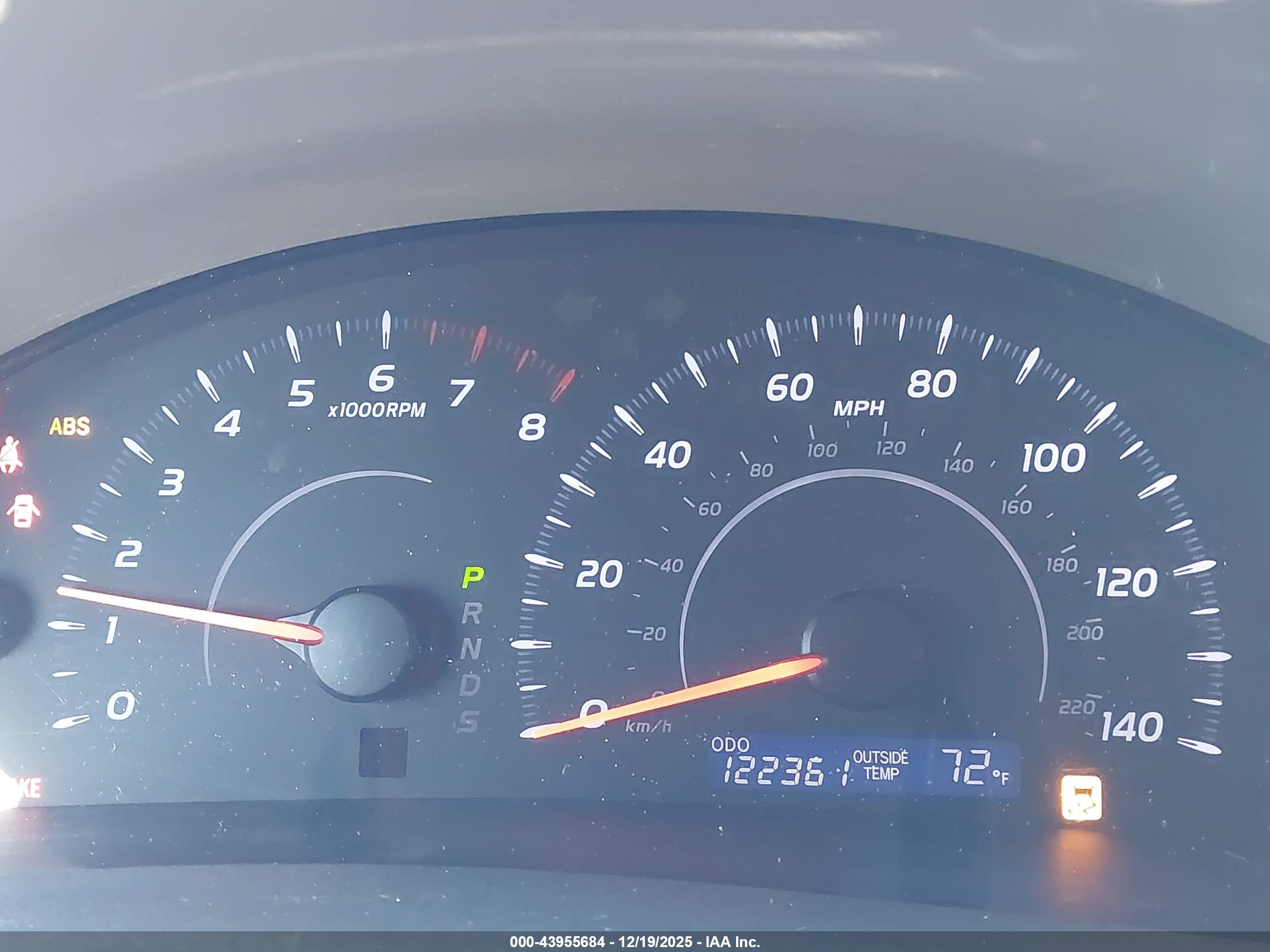 TOYOTA CAMRY image 7