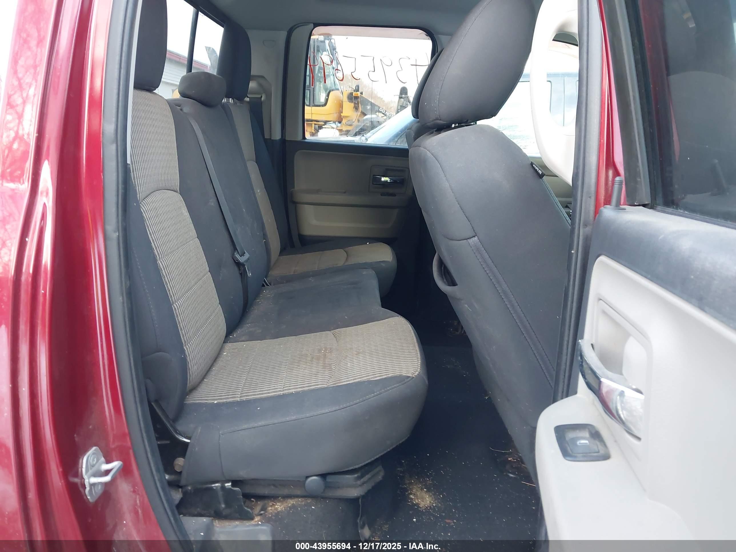 RAM 1500 image 8