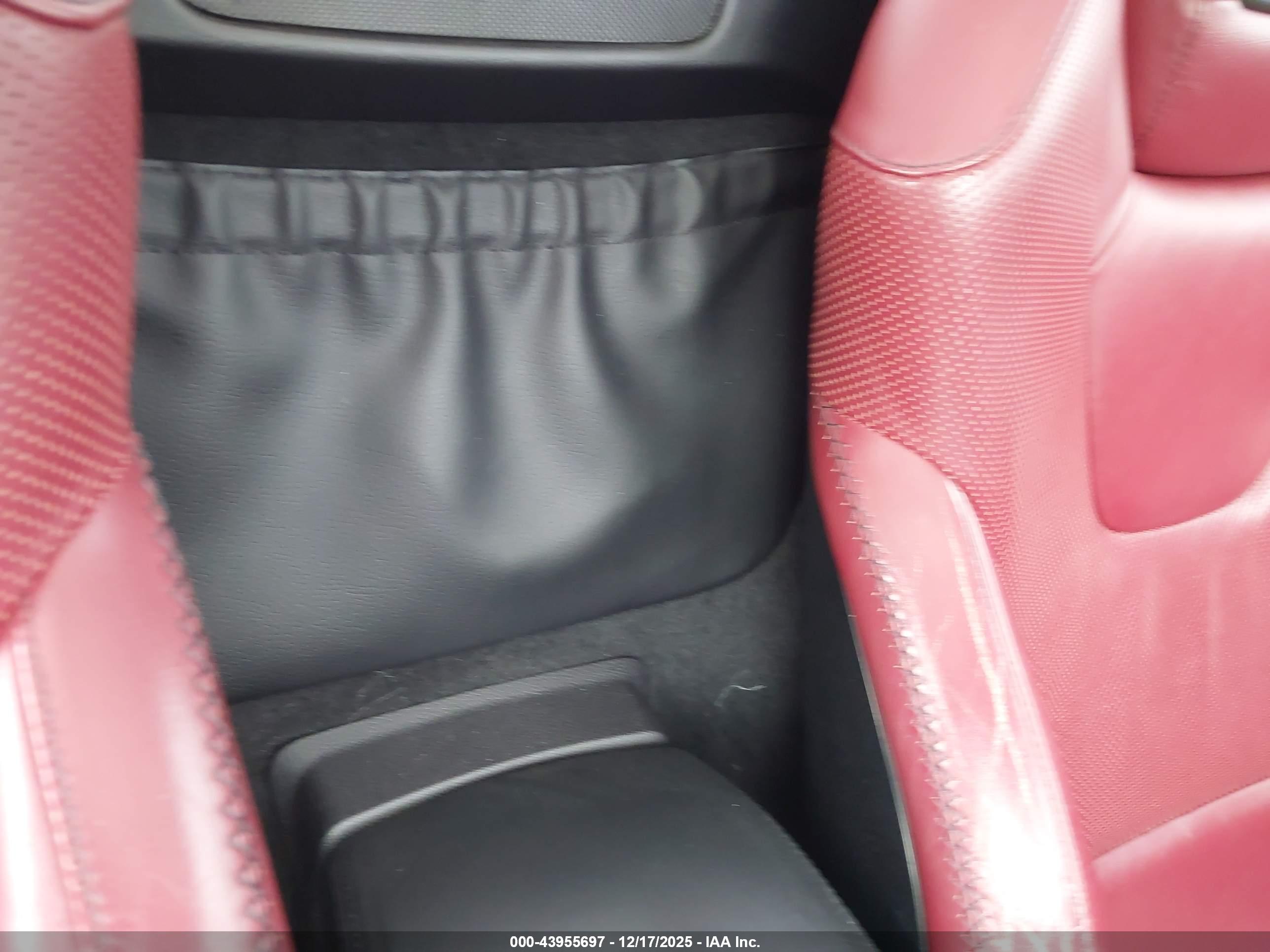 MERCEDES-BENZ SLK image 8