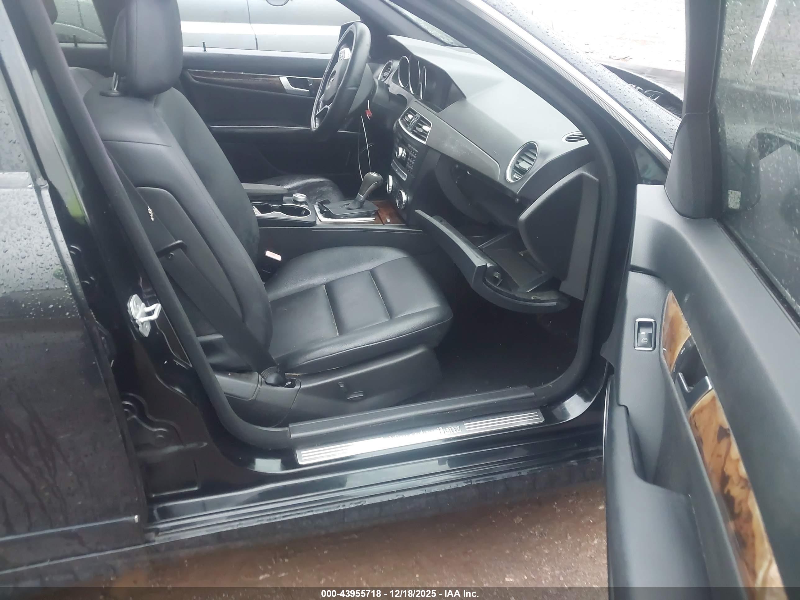 MERCEDES-BENZ C image 5