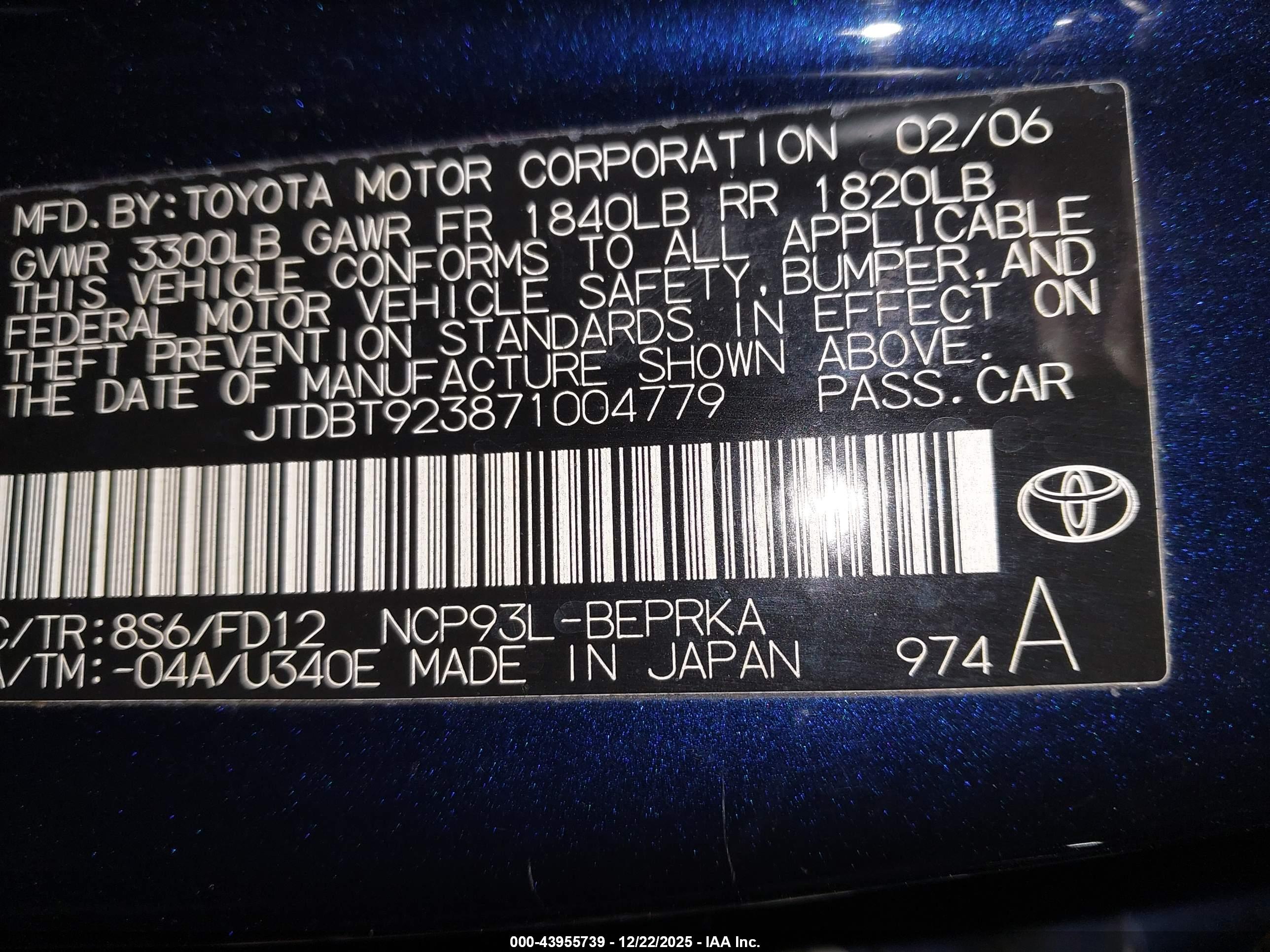 TOYOTA YARIS image 9