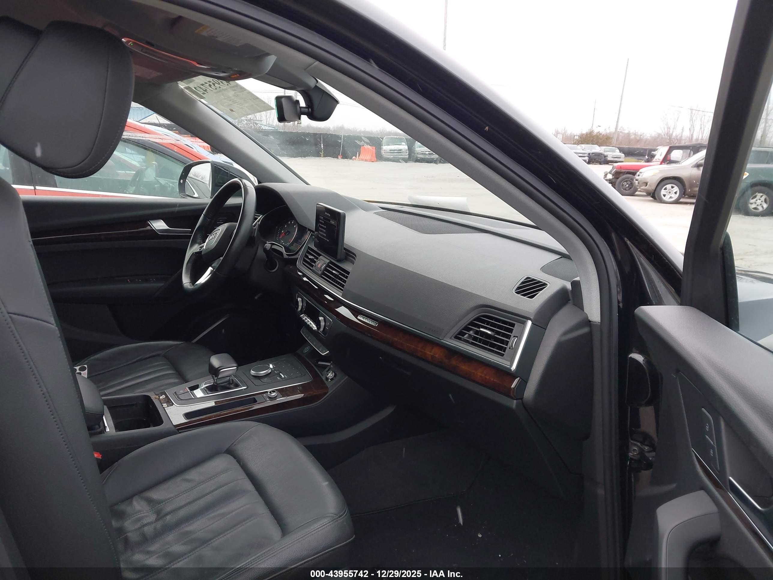 AUDI Q5 image 5